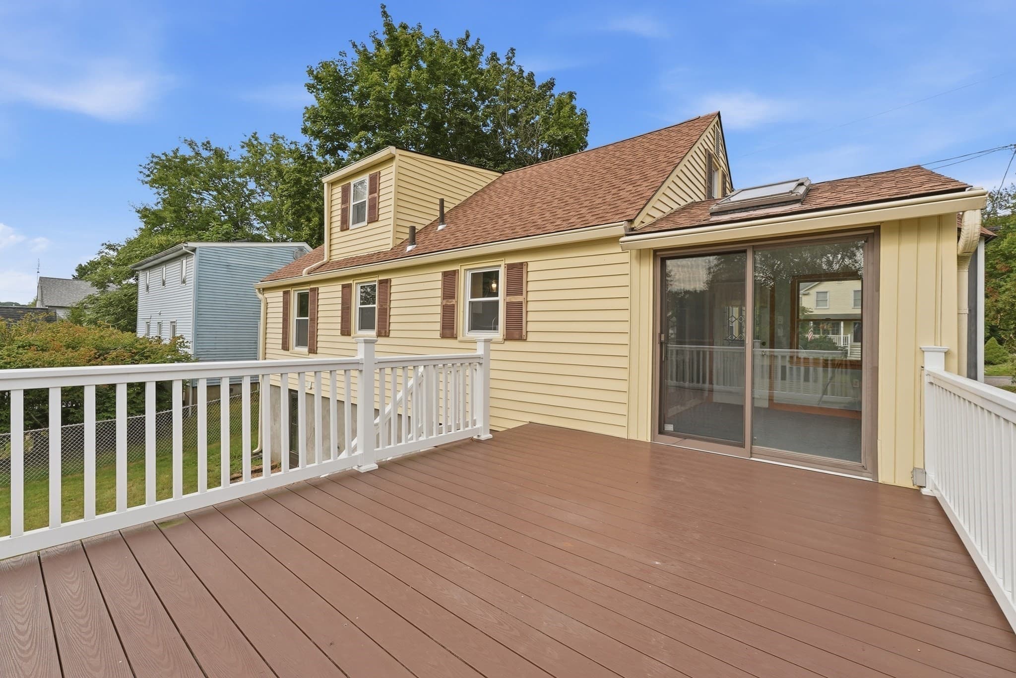 Single Family Residence at 73 Edmund St, East Longmeadow MA 01028, East Longmeadow, photo 5 of 42
