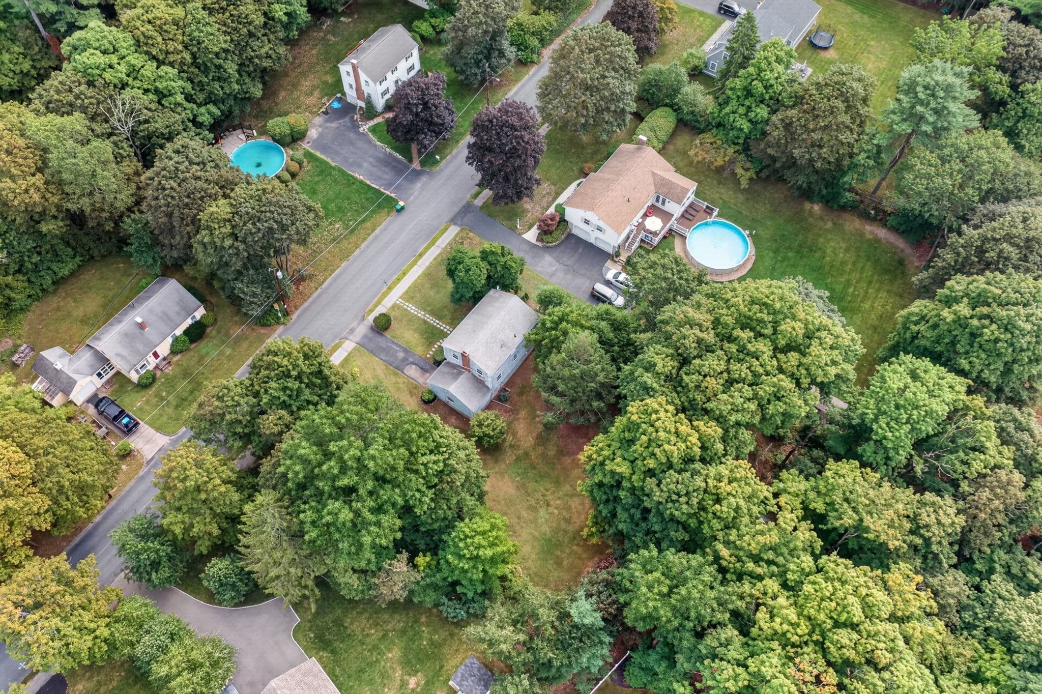 Single Family Residence at 5 Robert Sproul Rd, Medfield MA 02052, Medfield, photo 37 of 41