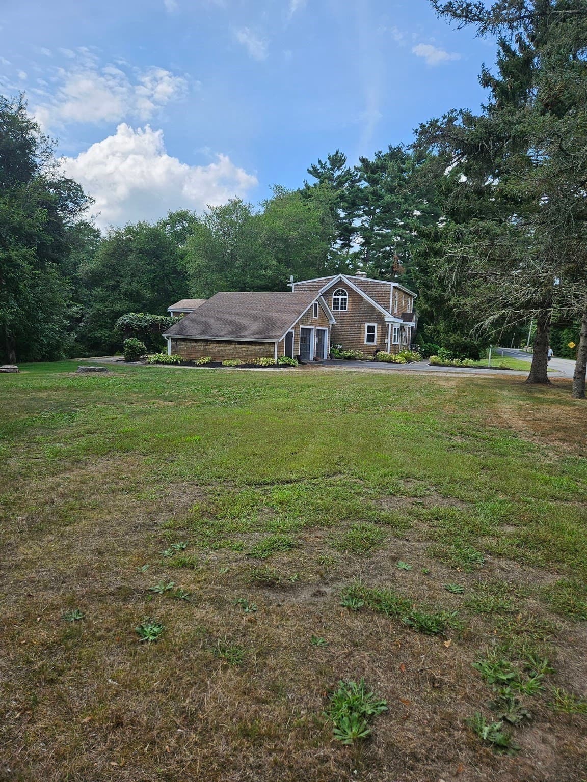 Single Family Residence at 115 Acushnet Rd, Mattapoisett MA 02739, Mattapoisett, photo 18 of 40