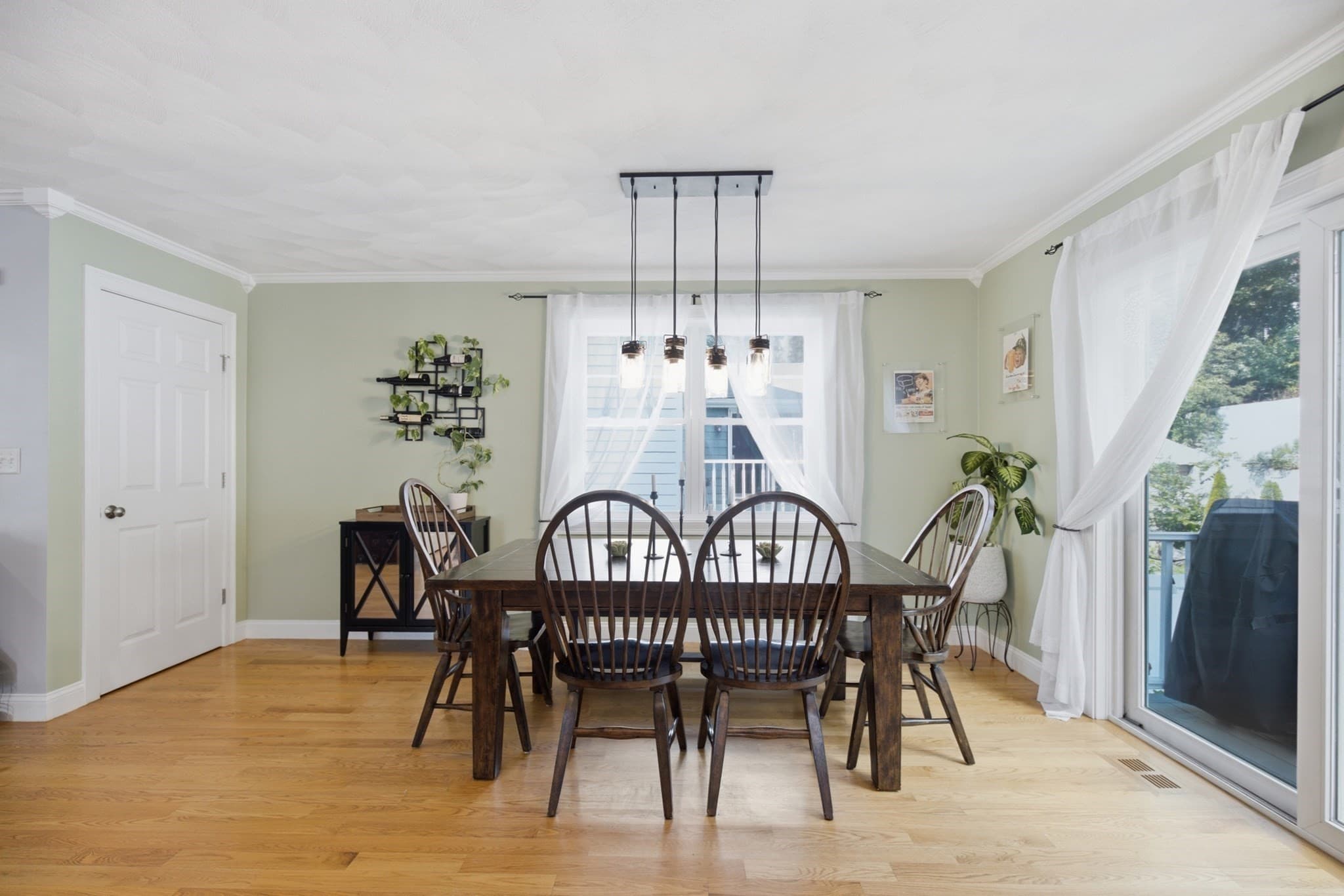 Single Family Residence at 271 Lebanon St, Malden MA 02148, Malden, photo 6 of 30