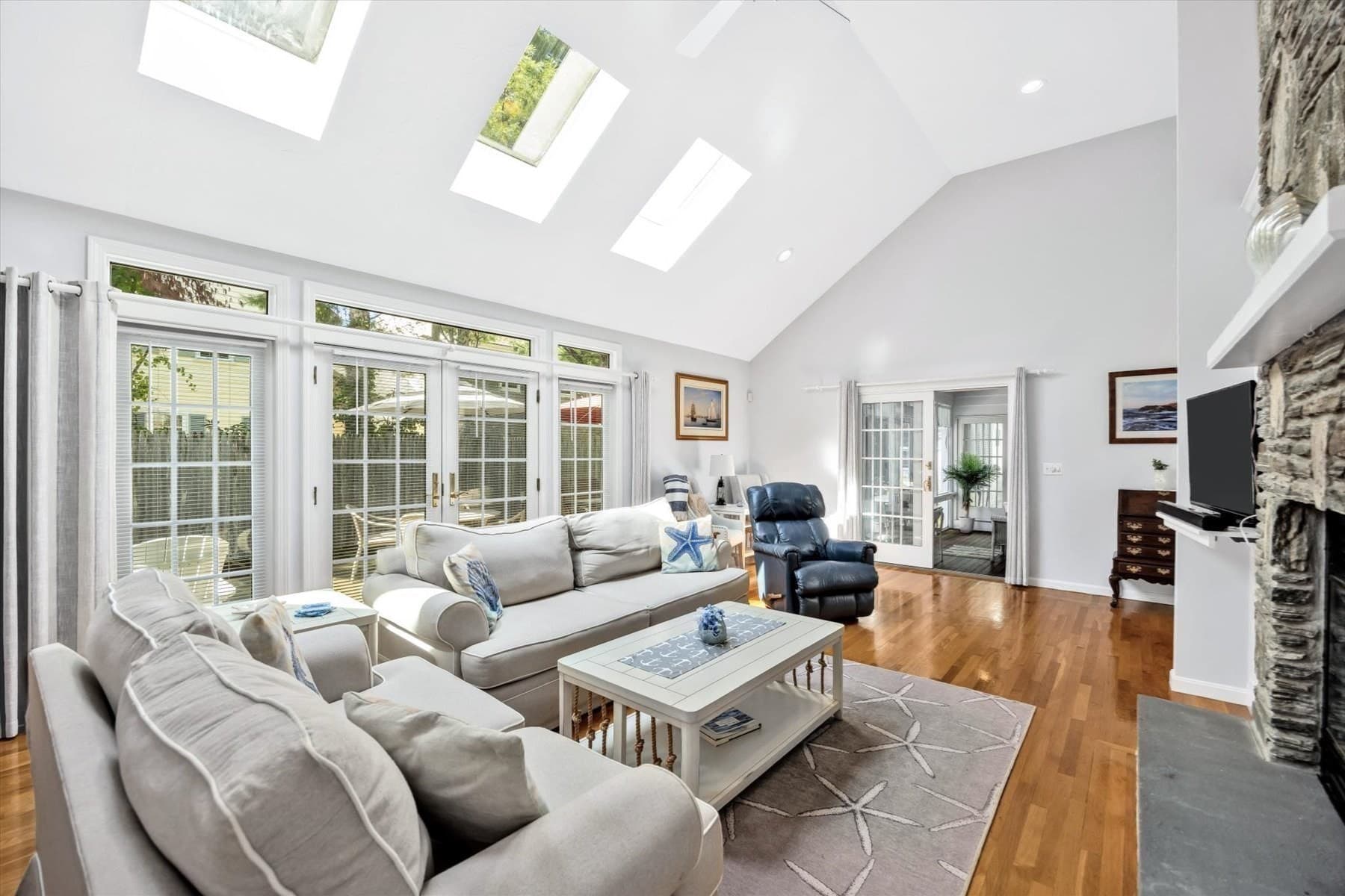Single Family Residence at 103 Sandcastle Dr, Falmouth MA 02536, Falmouth, photo 12 of 42