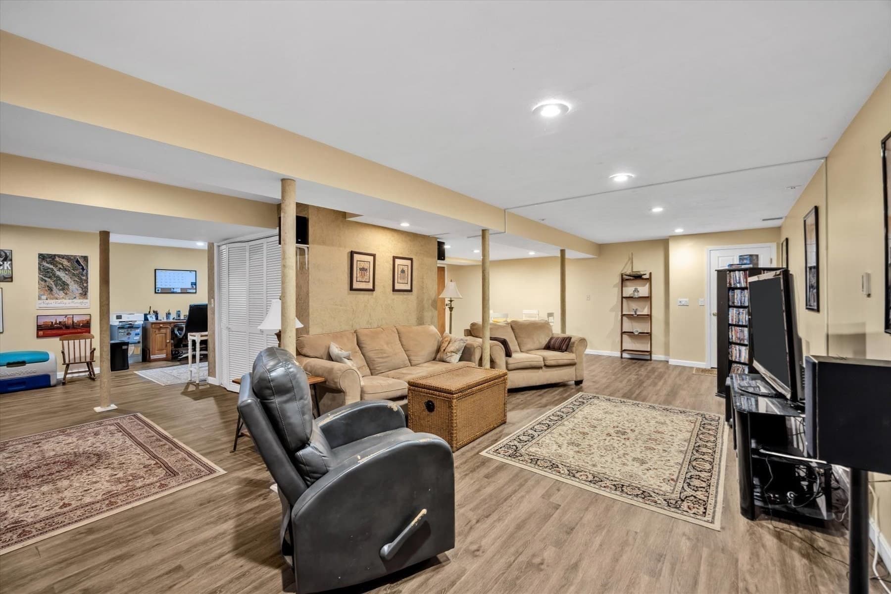 Single Family Residence at 103 Sandcastle Dr, Falmouth MA 02536, Falmouth, photo 34 of 42