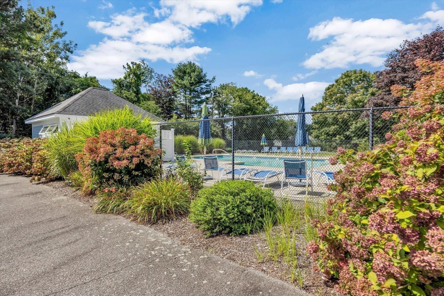 Single Family Residence at 103 Sandcastle Dr, Falmouth MA 02536, Falmouth, photo 37 of 42