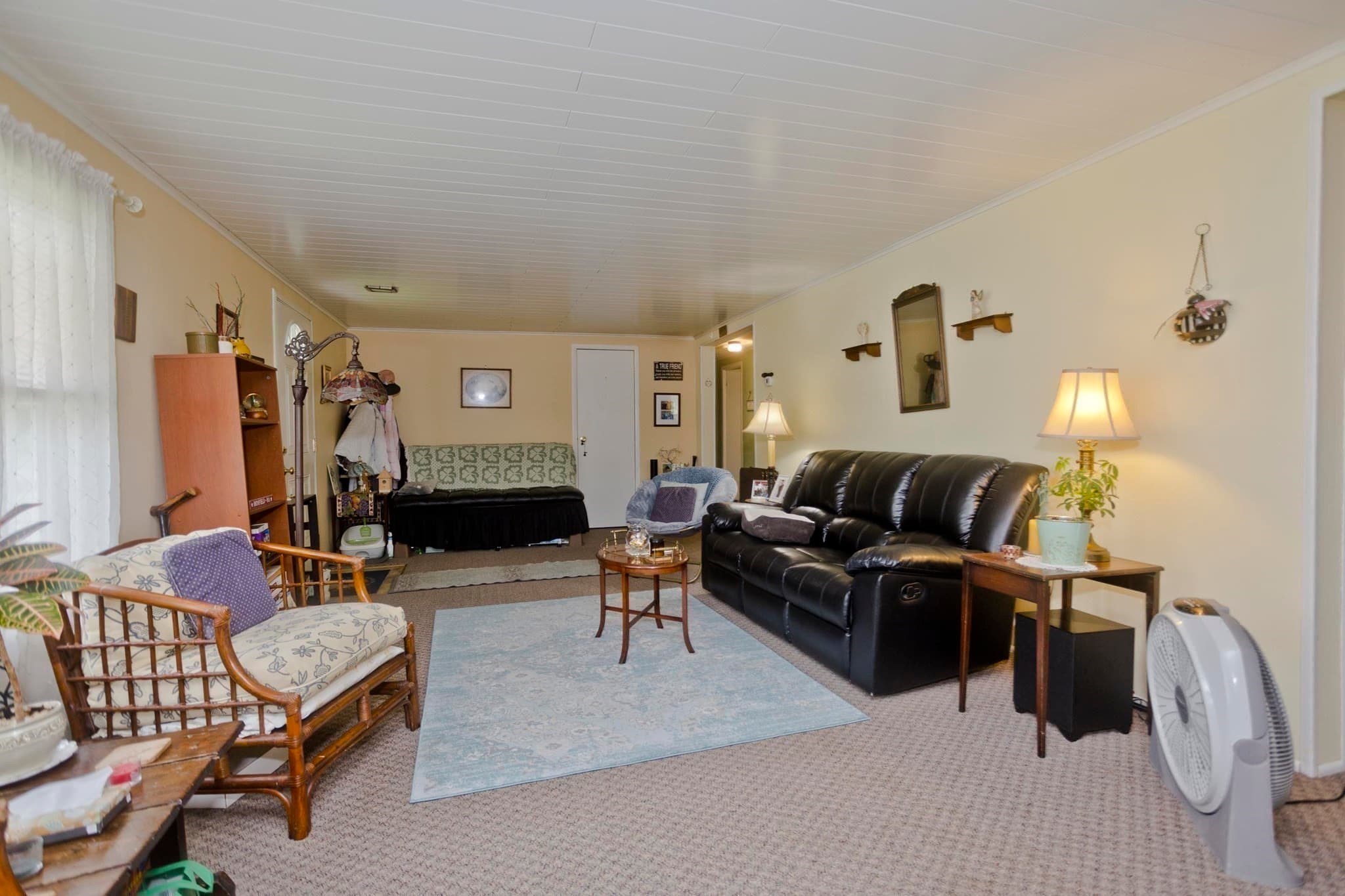 Mobile Home at 14 Sunnydale Circle, Brimfield MA 01010, photo 6 of 30