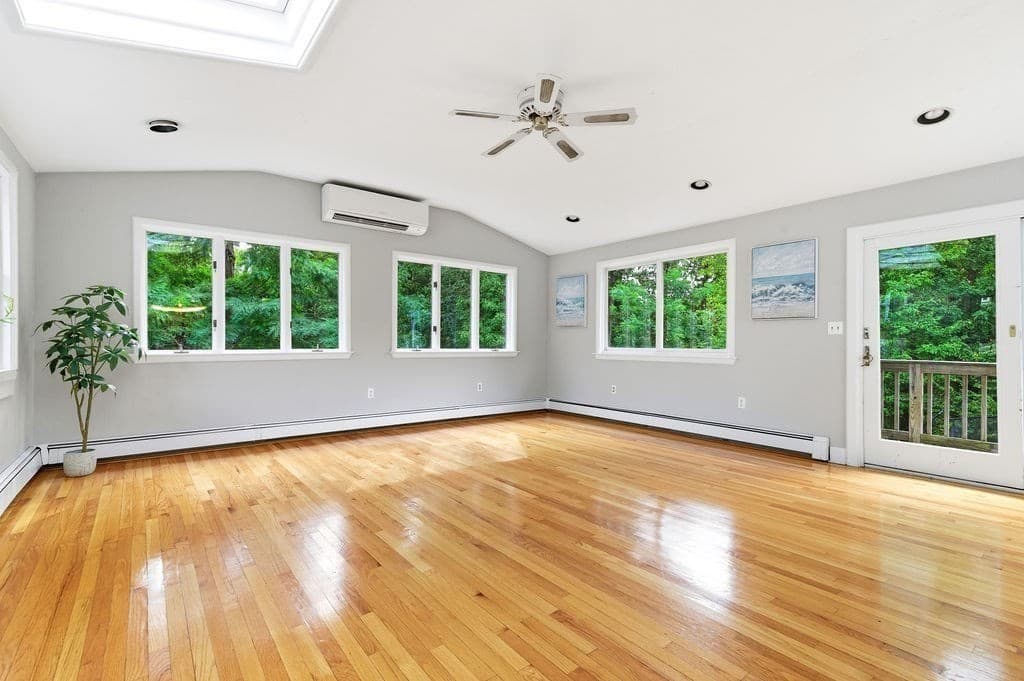 Single Family Residence at 70 Century Road, Weymouth MA 02190, Weymouth, photo 7 of 41