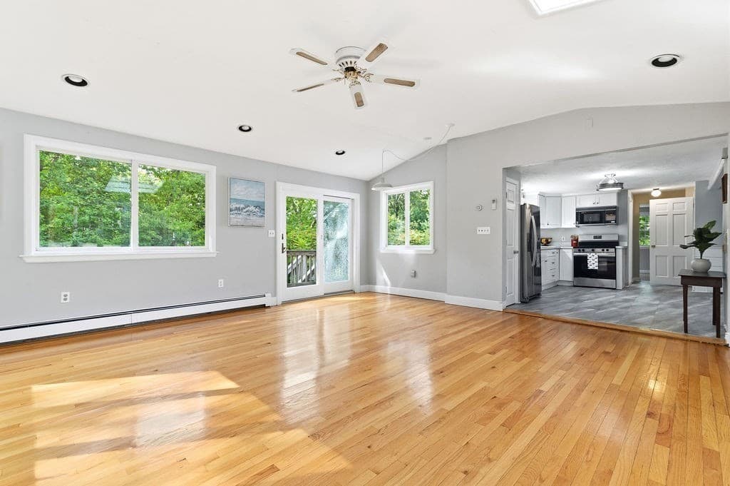 Single Family Residence at 70 Century Road, Weymouth MA 02190, Weymouth, photo 9 of 41