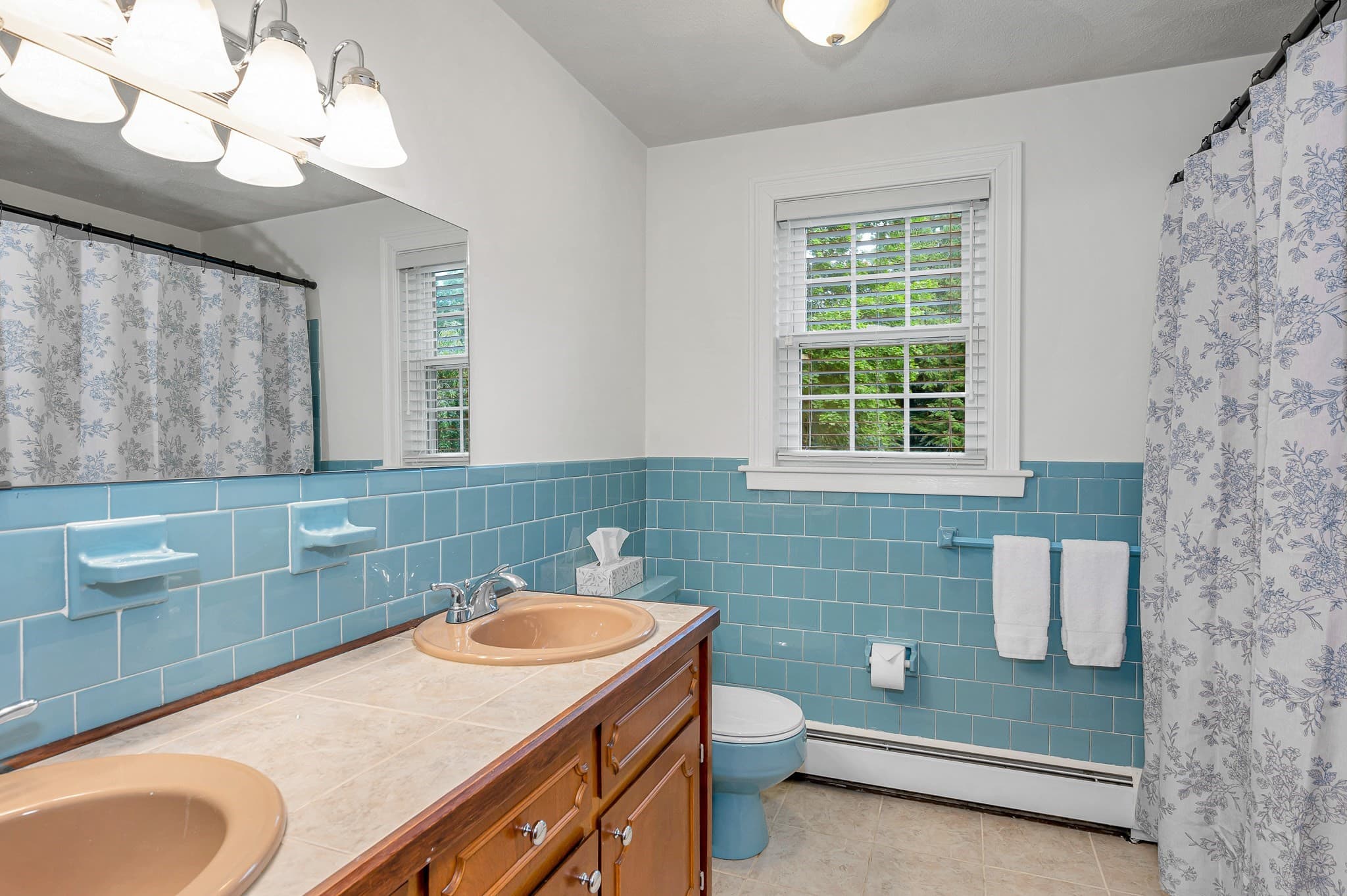 Single Family Residence at 6 Murphy Circle, Framingham MA 01701, Framingham, photo 23 of 38