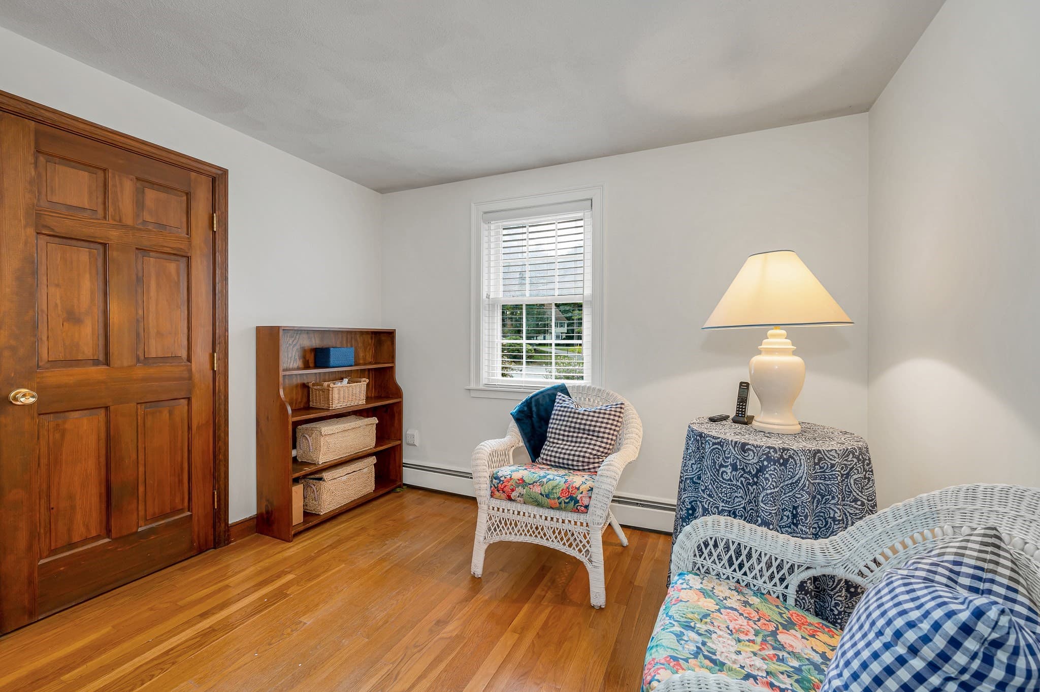 Single Family Residence at 6 Murphy Circle, Framingham MA 01701, Framingham, photo 27 of 38