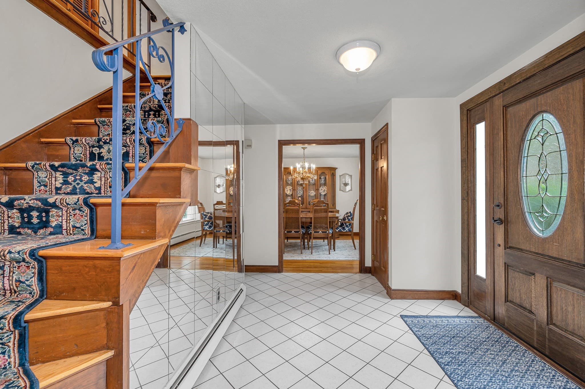 Single Family Residence at 6 Murphy Circle, Framingham MA 01701, Framingham, photo 2 of 38