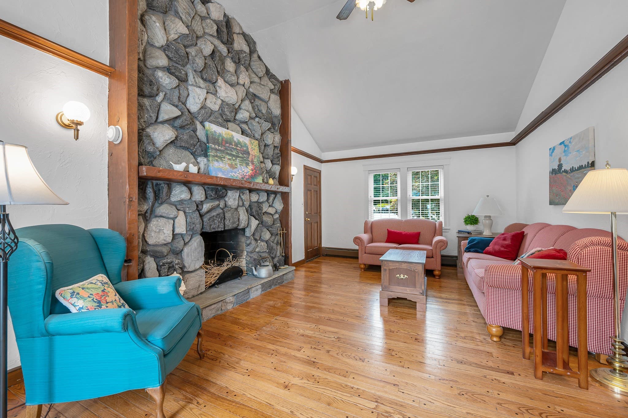 Single Family Residence at 6 Murphy Circle, Framingham MA 01701, Framingham, photo 10 of 38