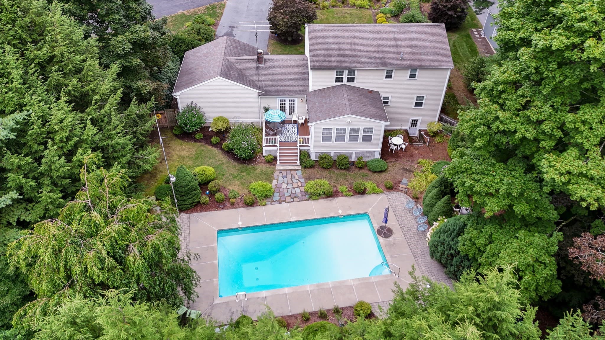 Single Family Residence at 6 Murphy Circle, Framingham MA 01701, Framingham, photo 33 of 38