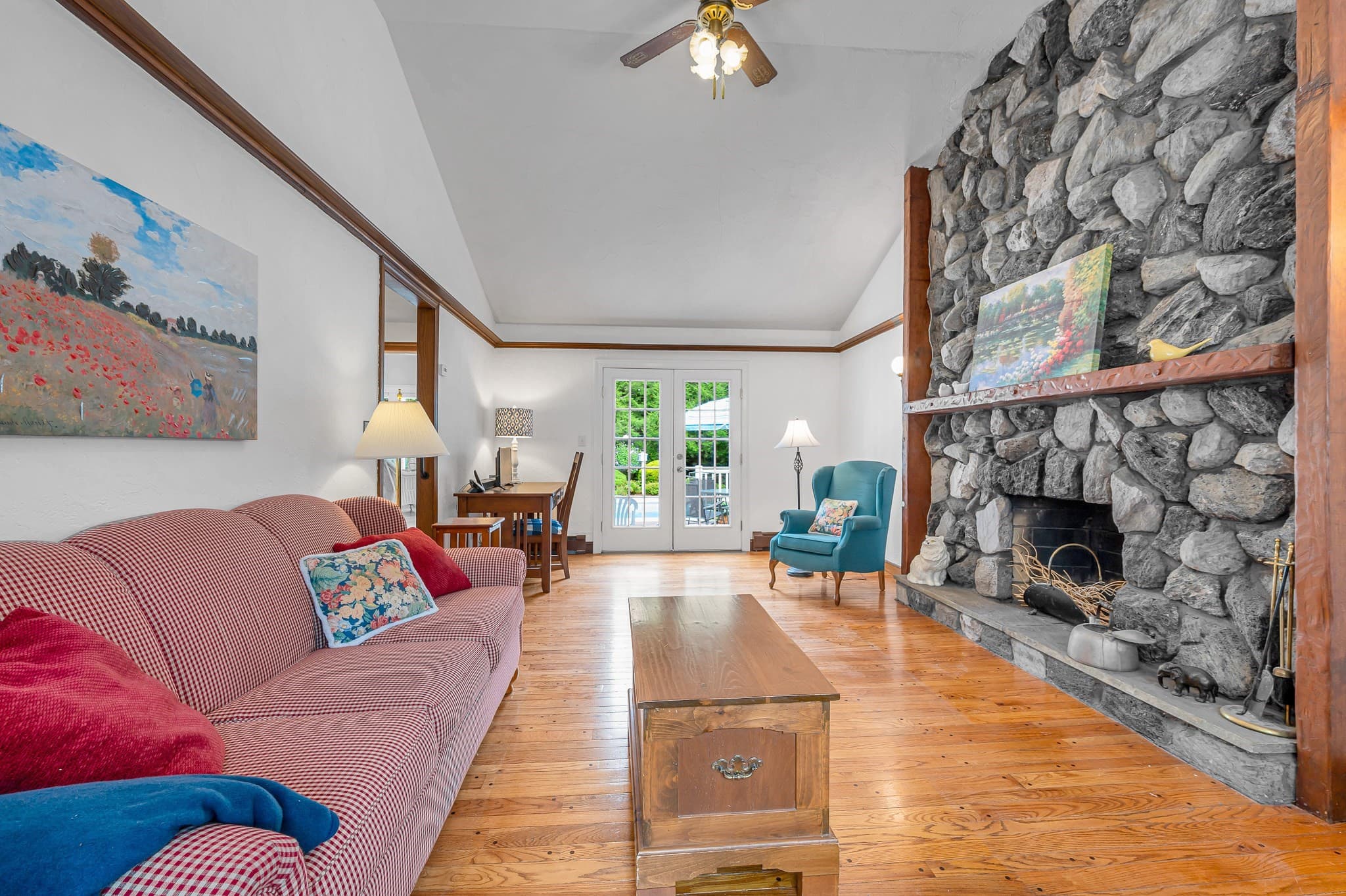 Single Family Residence at 6 Murphy Circle, Framingham MA 01701, Framingham, photo 11 of 38