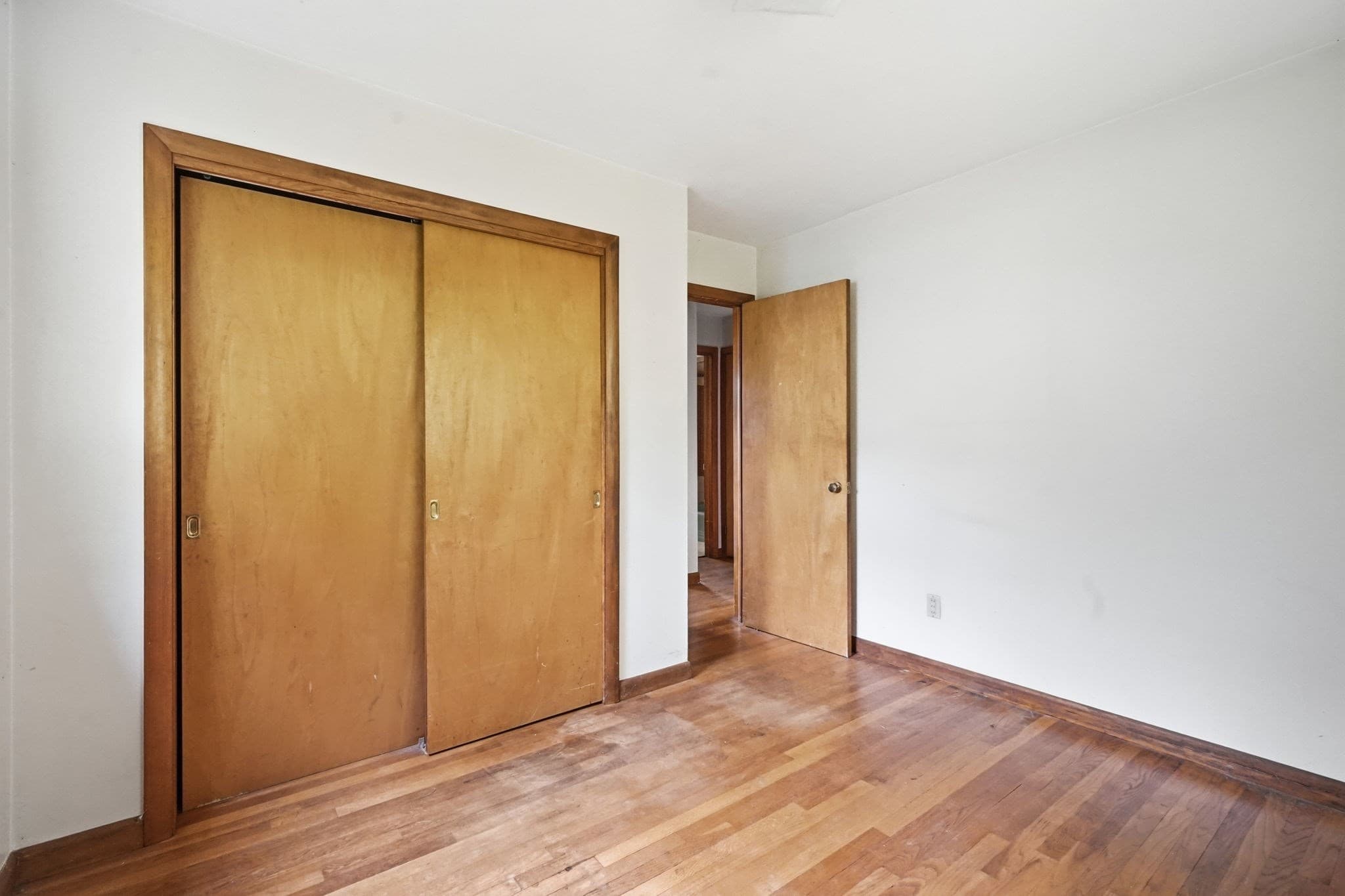 Single Family Residence at 46 Spencer St, Agawam MA 01001, Agawam, photo 20 of 31
