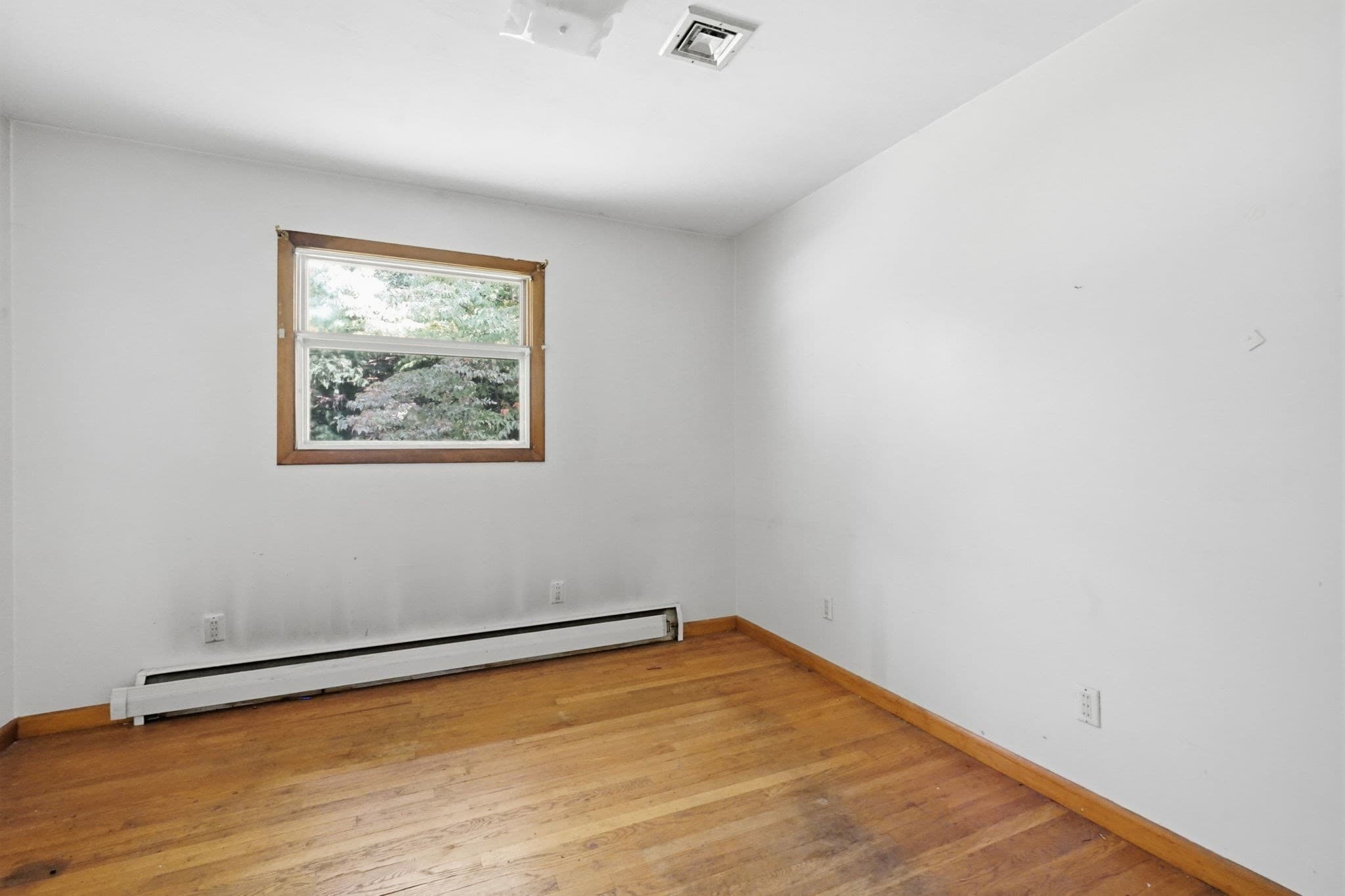 Single Family Residence at 46 Spencer St, Agawam MA 01001, Agawam, photo 15 of 31