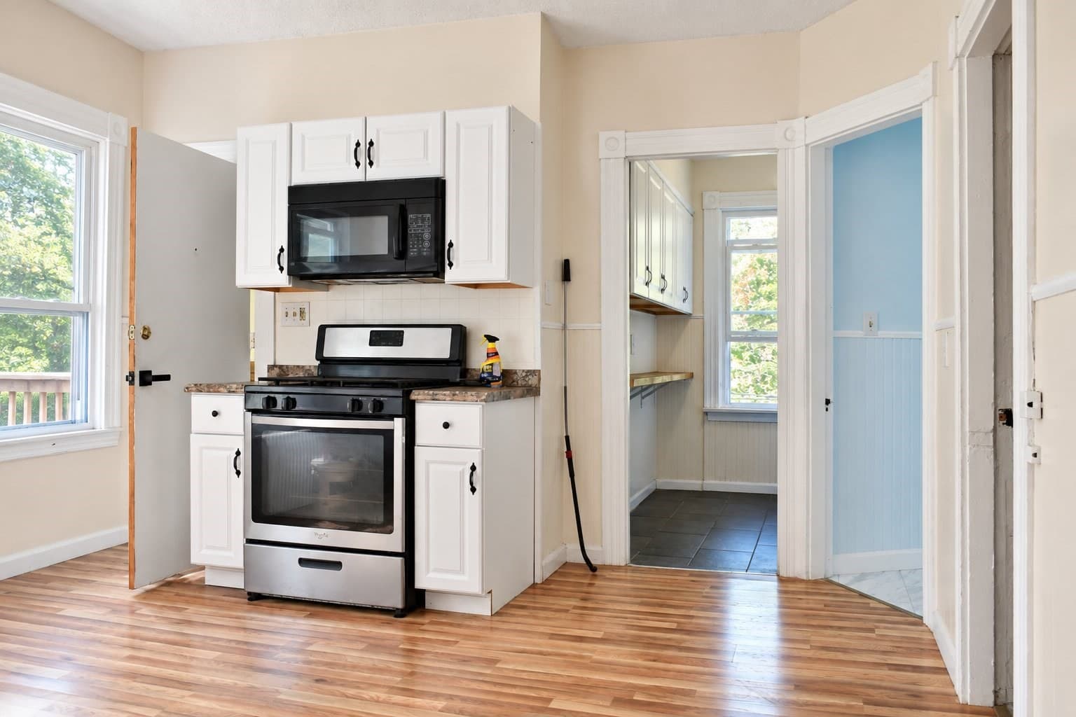 Multi Family at 1585-1587 Acushnet Avenue, New Bedford MA 02746, New Bedford, photo 21 of 42