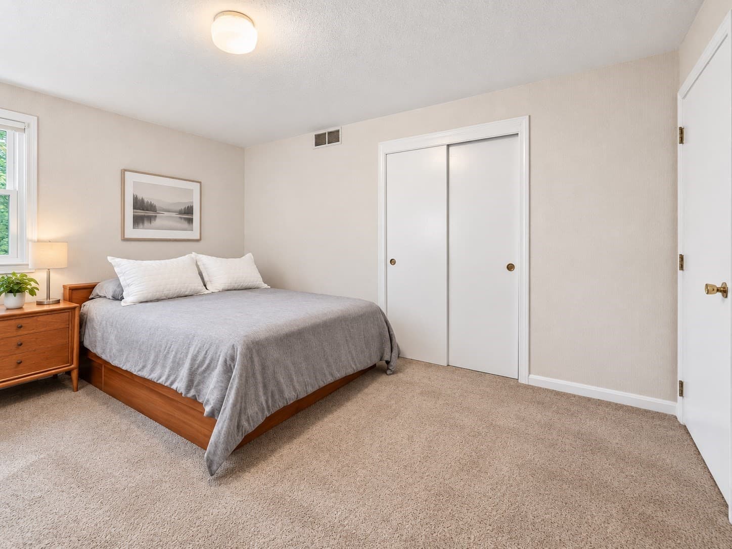 Single Family Residence at 41 Old Stagecoach Rd, Bedford MA 01730, Bedford, photo 17 of 34