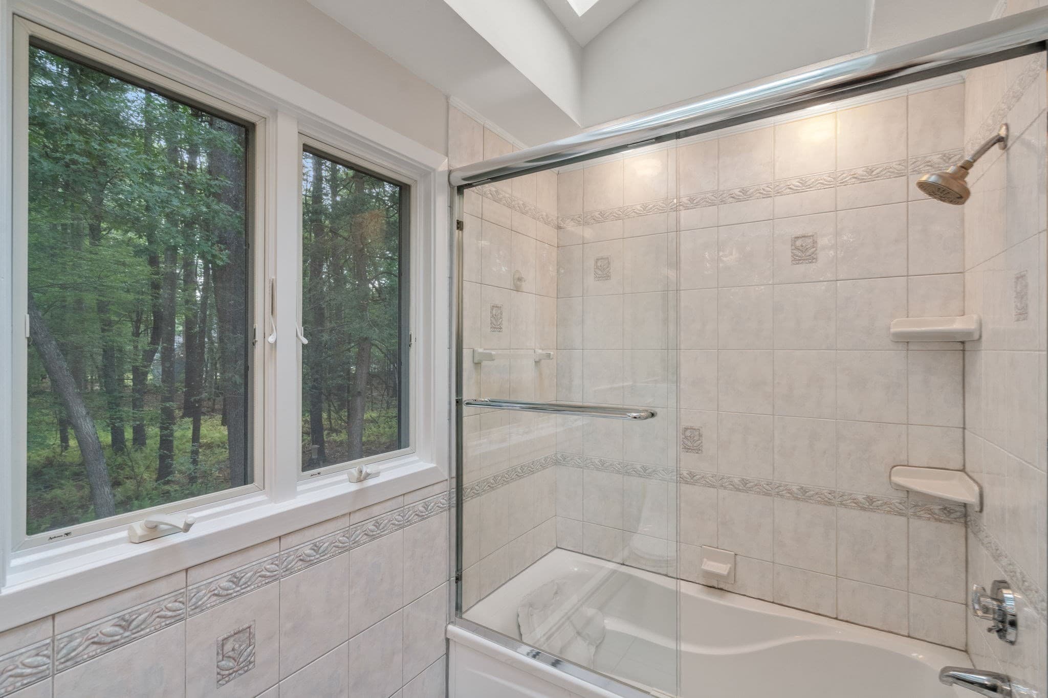 Single Family Residence at 41 Old Stagecoach Rd, Bedford MA 01730, Bedford, photo 20 of 34