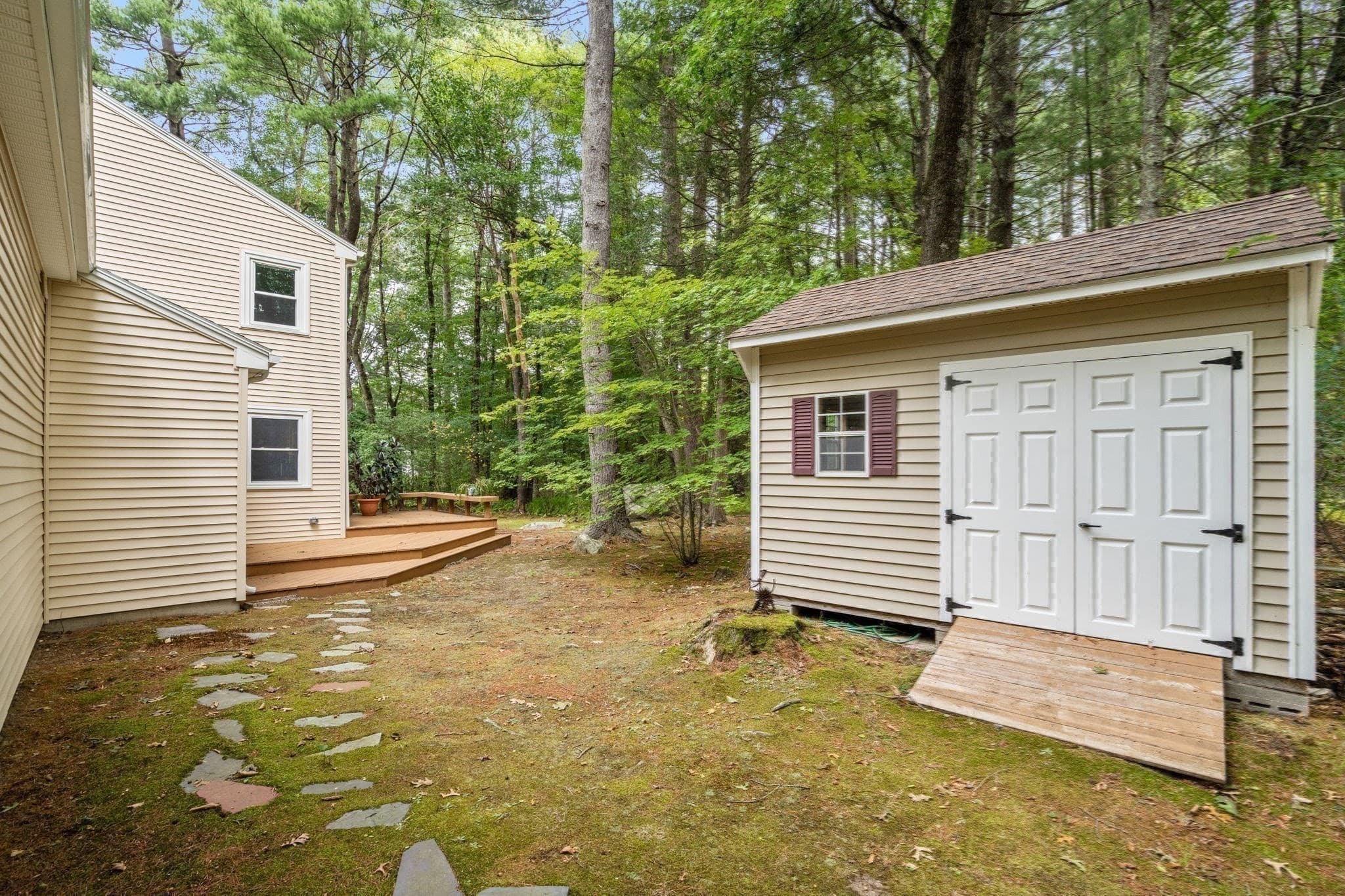 Single Family Residence at 41 Old Stagecoach Rd, Bedford MA 01730, Bedford, photo 29 of 34