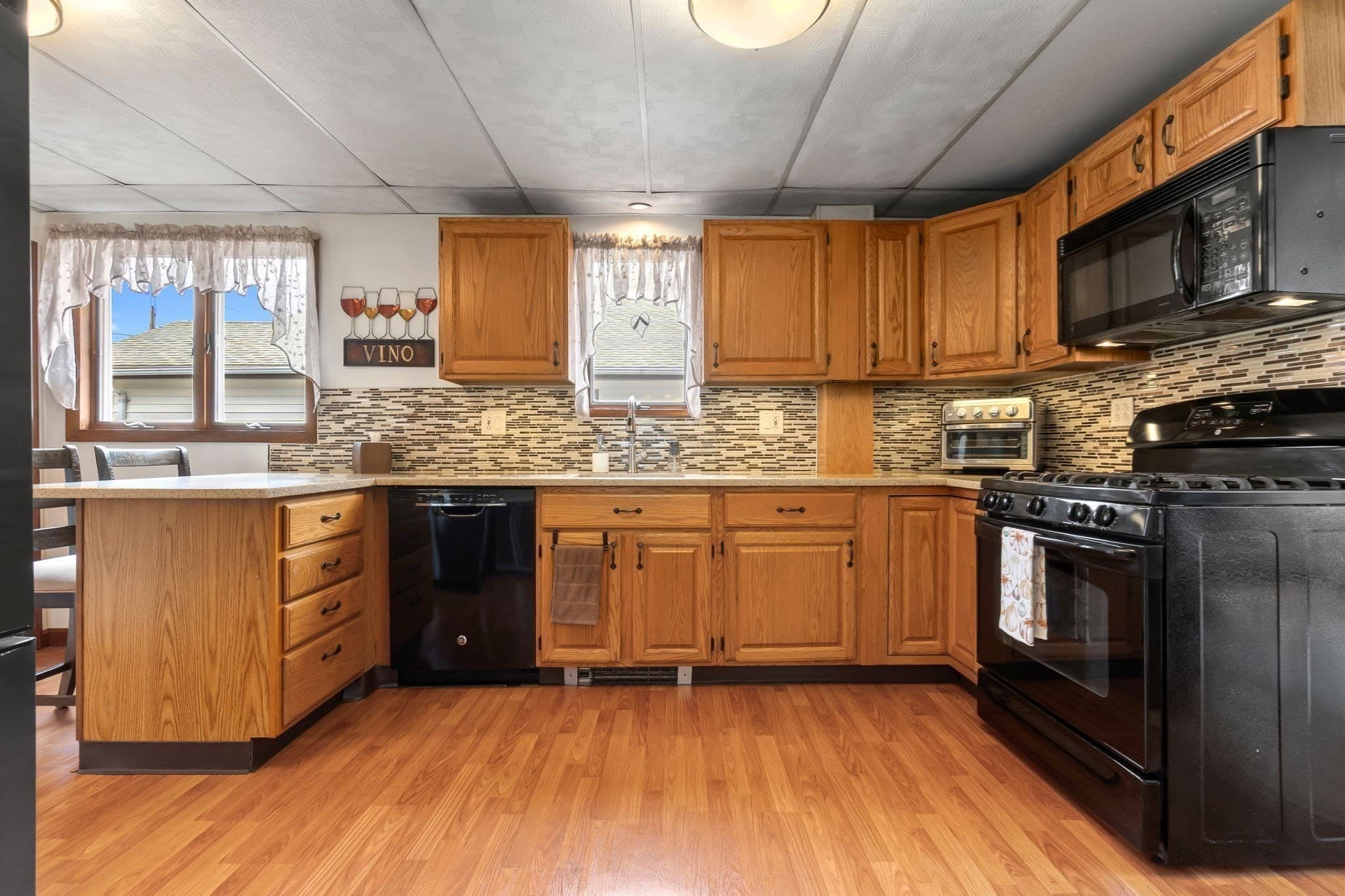 Single Family Residence at 58 Glendale Ave, Peabody MA 01960, Peabody, photo 17 of 39