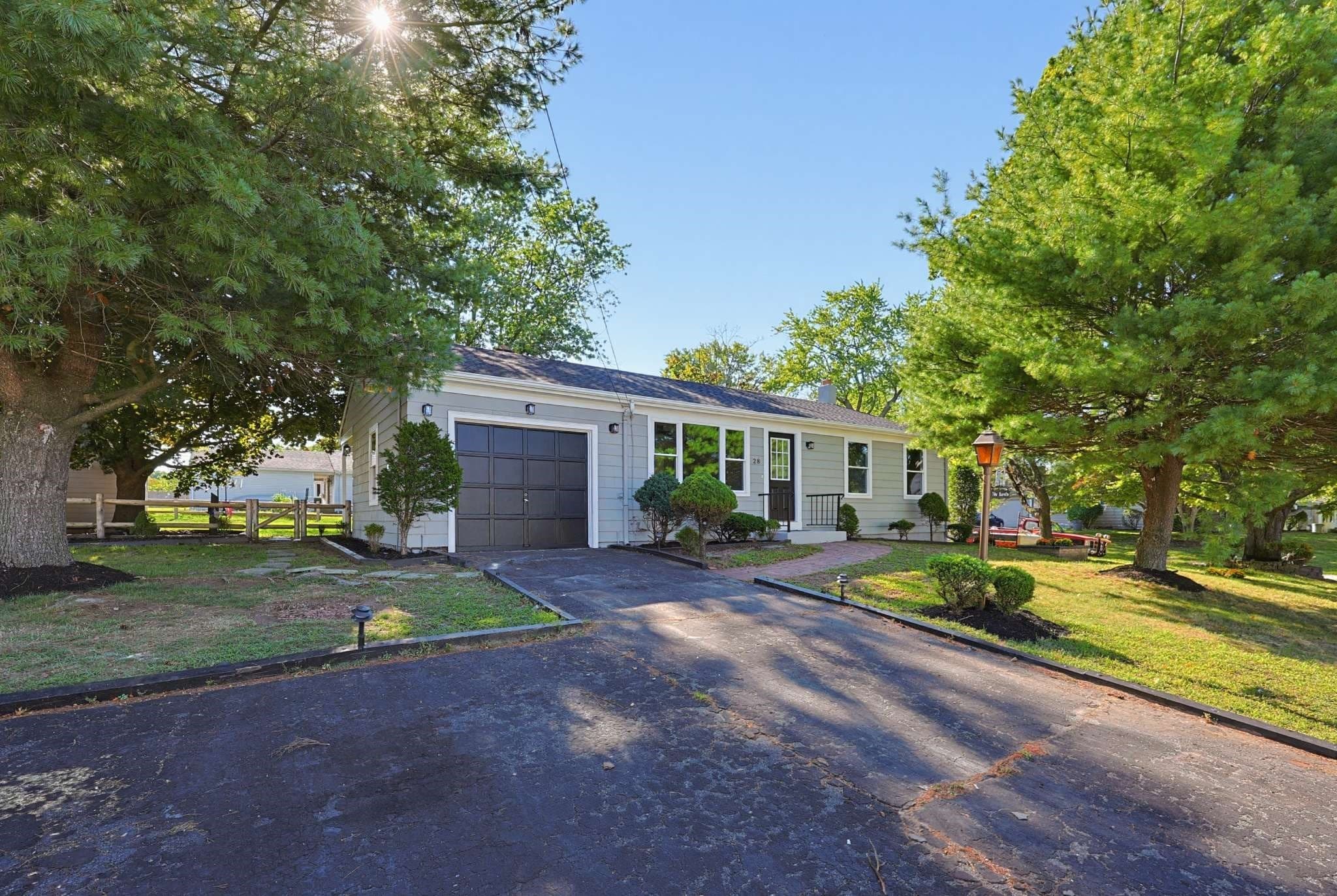 Single Family Residence at 28 Deerfield Rd, Attleboro MA 02703, Attleboro, photo 3 of 36