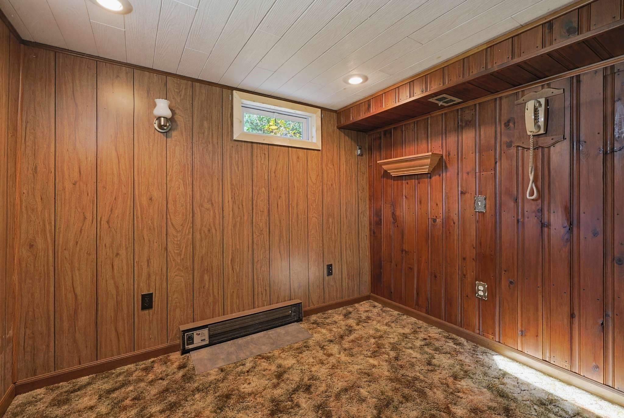 Single Family Residence at 28 Deerfield Rd, Attleboro MA 02703, Attleboro, photo 31 of 36