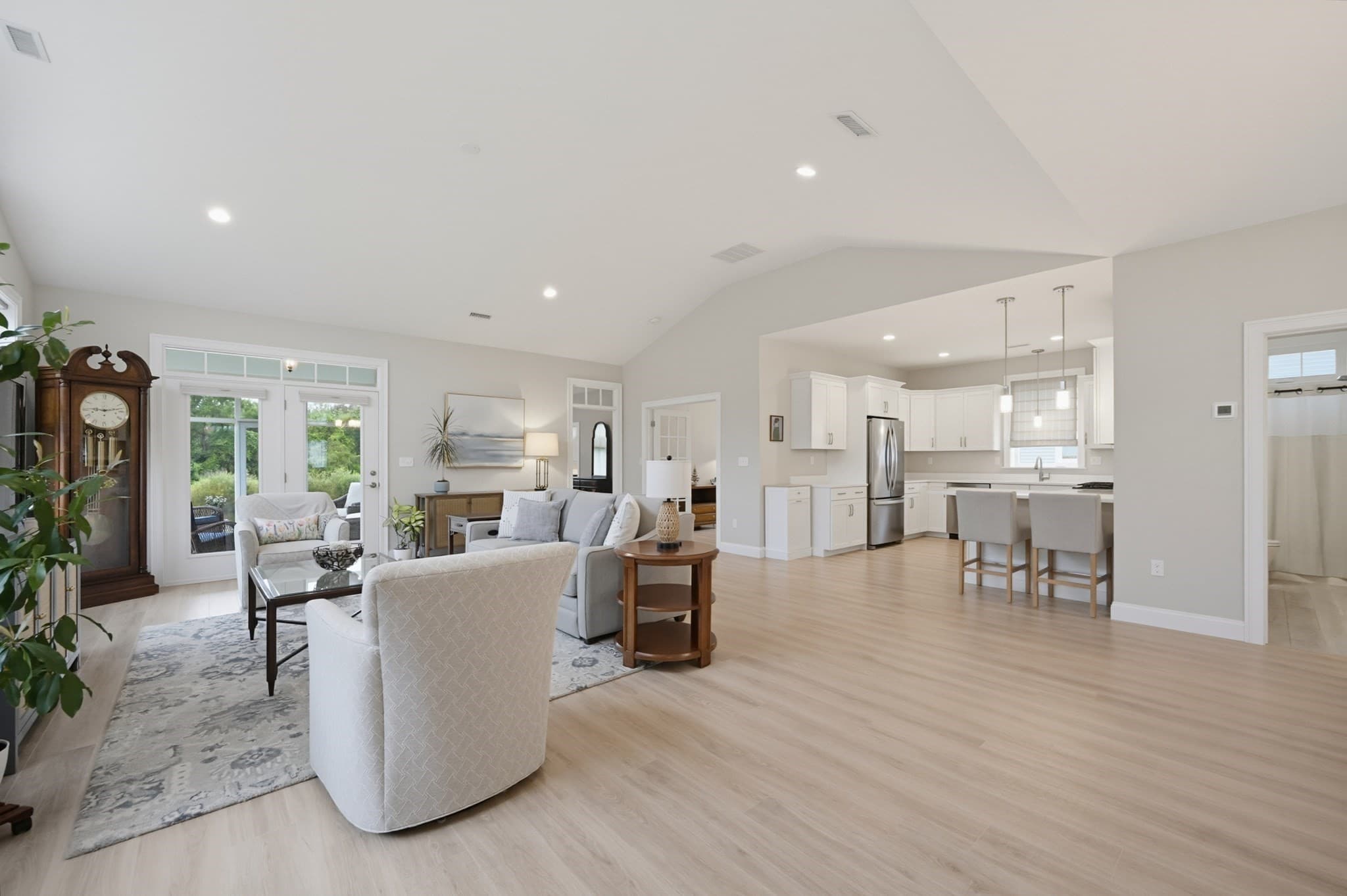 Single Family Residence at 99 Sophia Dr, Rehoboth MA 02769, Rehoboth, photo 5 of 42
