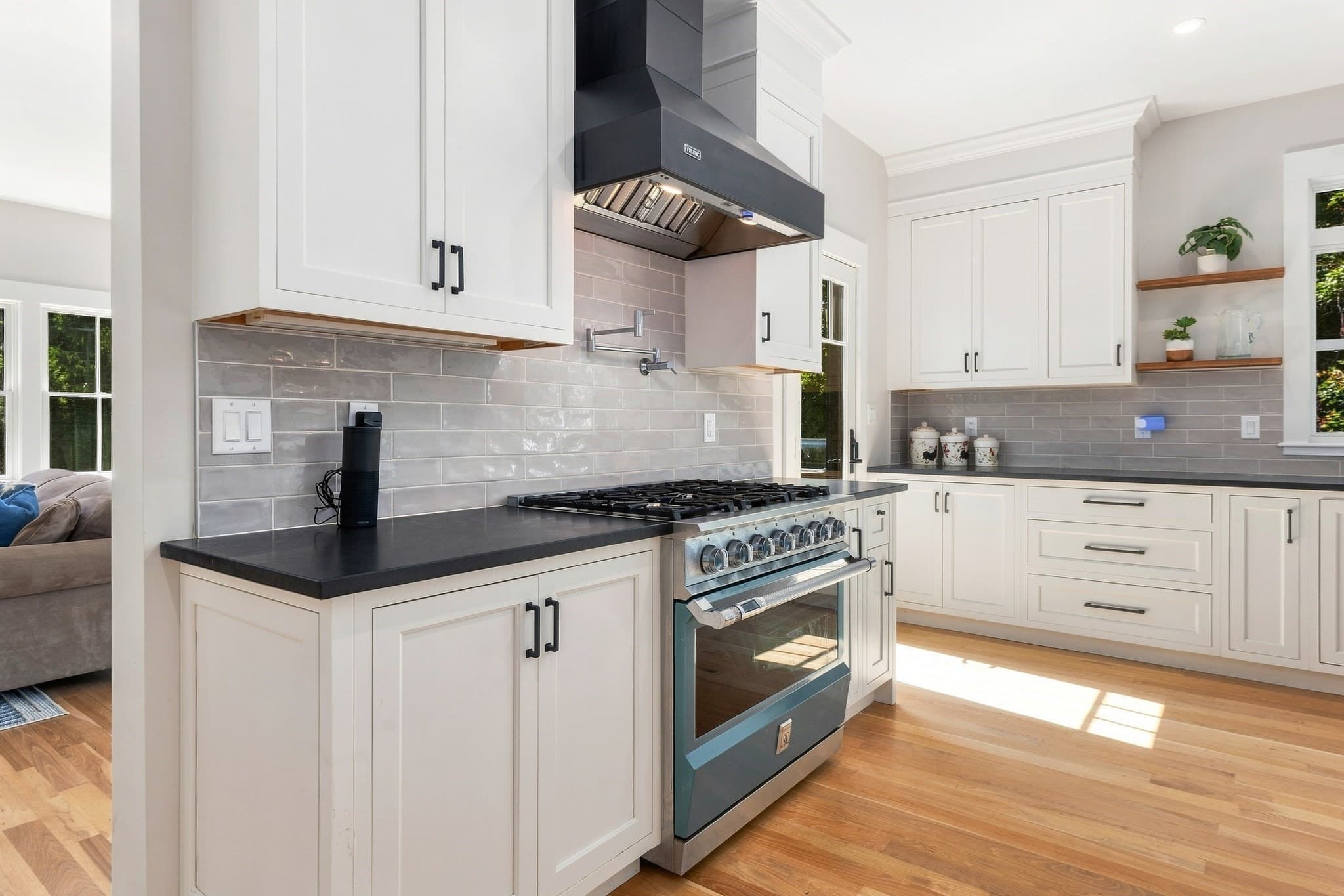 Single Family Residence at 10 Jerusalem Rd, Cohasset MA 02025, Cohasset, photo 7 of 42
