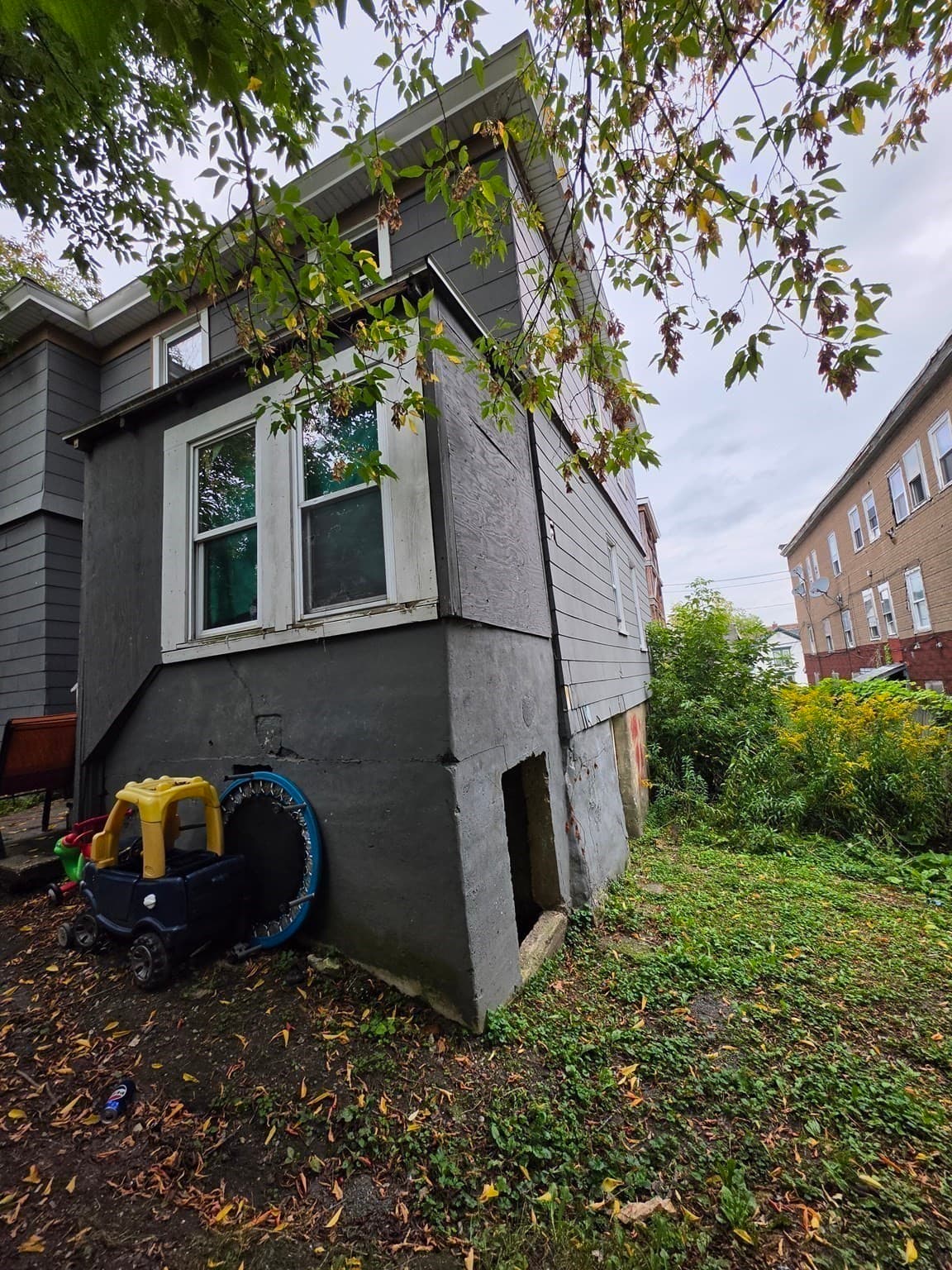Multi Family at 48 Fourth, Pittsfield MA 01201, Pittsfield, photo 6 of 24