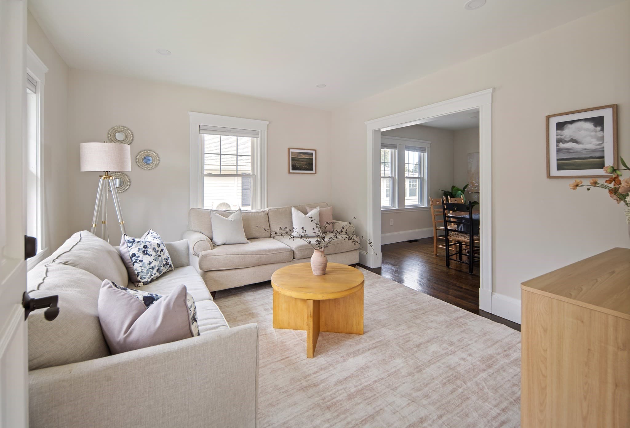 Single Family Residence at 37 Lynde Ave, Melrose MA 02176, Melrose, photo 6 of 31