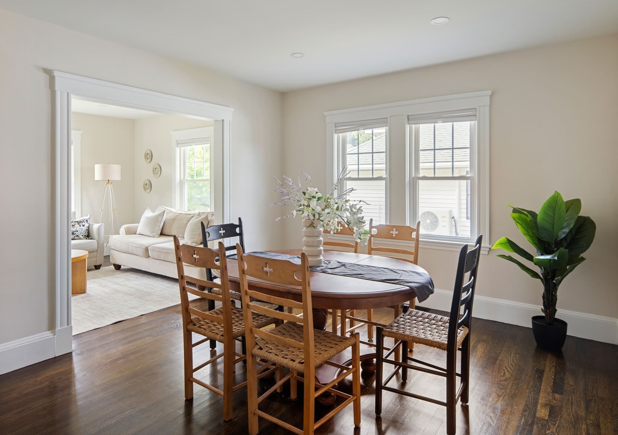 Single Family Residence at 37 Lynde Ave, Melrose MA 02176, Melrose, photo 9 of 31