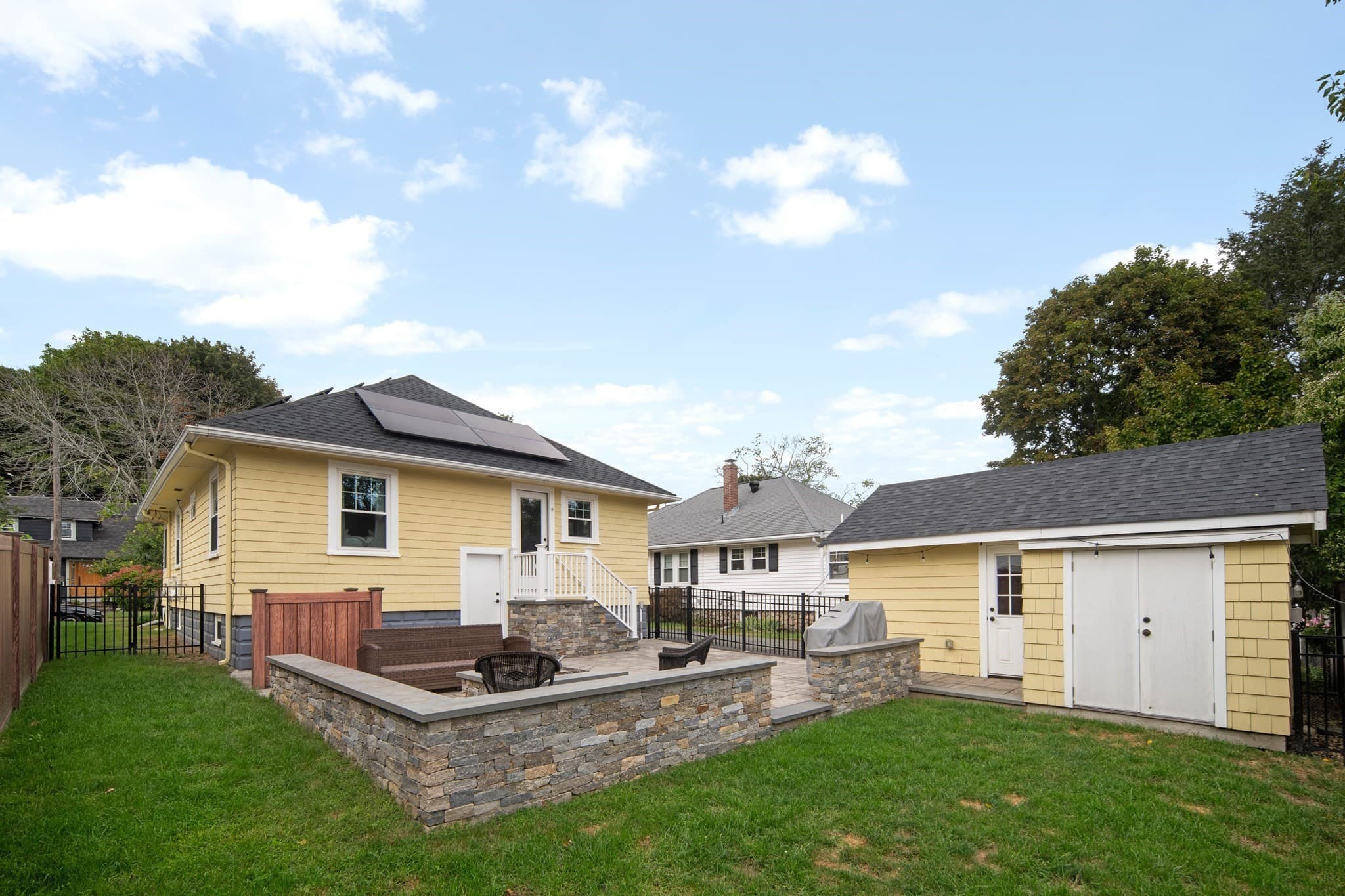 Single Family Residence at 37 Lynde Ave, Melrose MA 02176, Melrose, photo 18 of 31