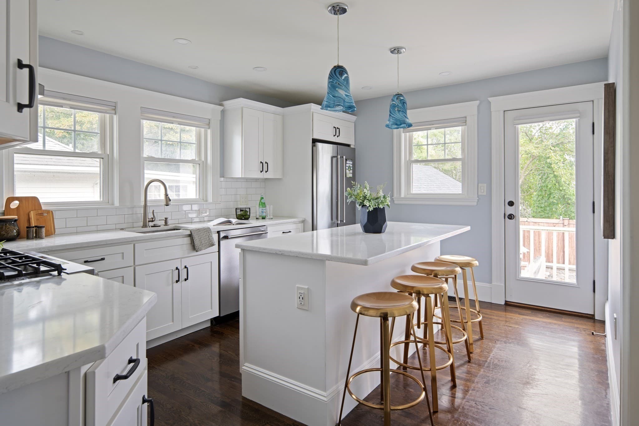 Single Family Residence at 37 Lynde Ave, Melrose MA 02176, Melrose, photo 11 of 31
