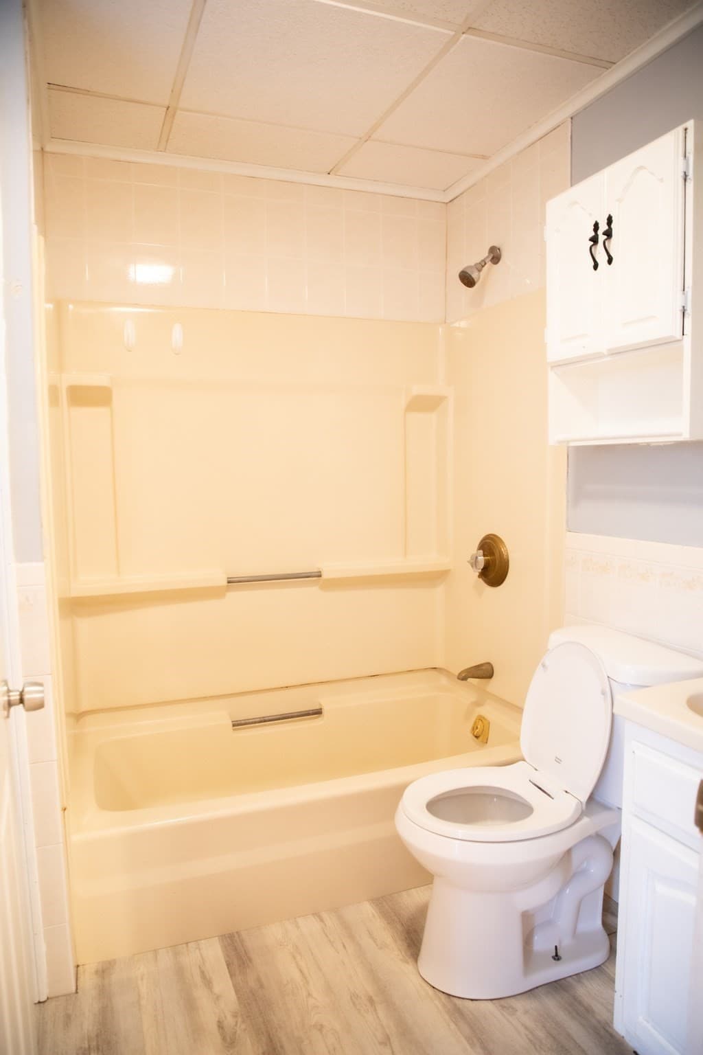 3 Family at 73 Wooley St, Fall River MA 02724, Fall River, photo 6 of 11