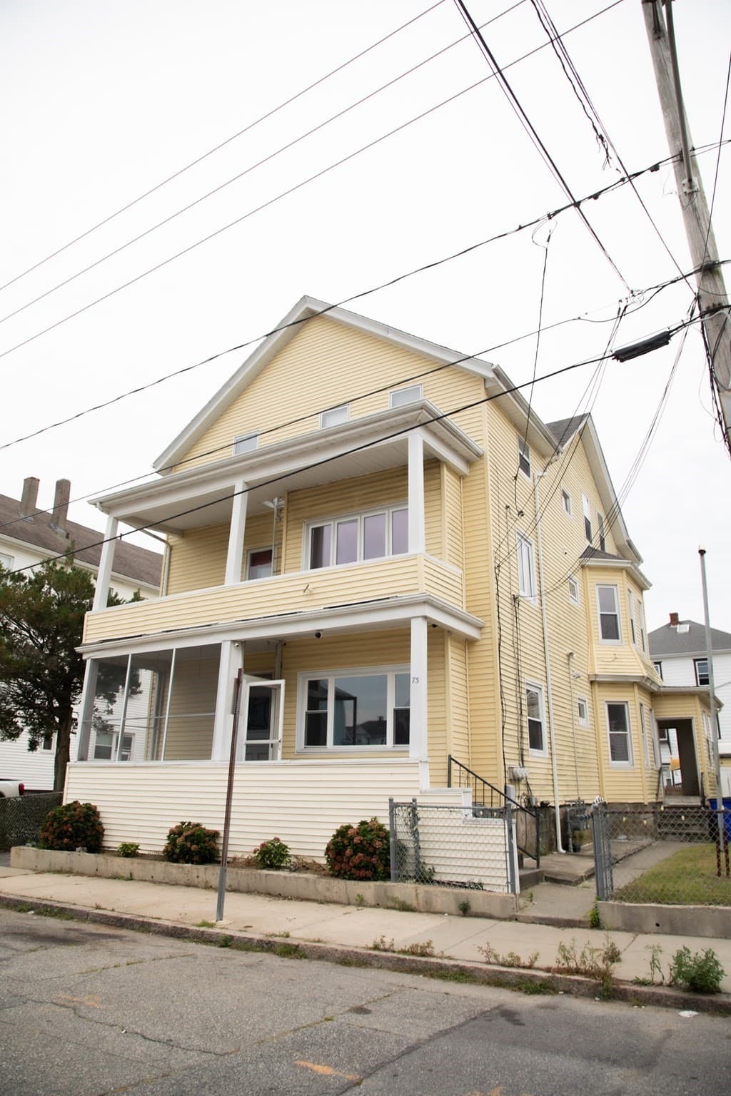 73 Wooley St, Fall River MA 02724