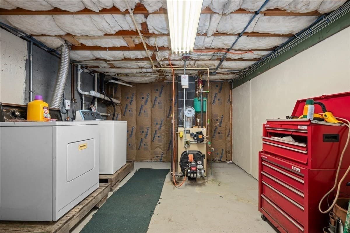 Single Family Residence at 320 Mason Rd Ext, Dudley MA 01571, Dudley, photo 24 of 26