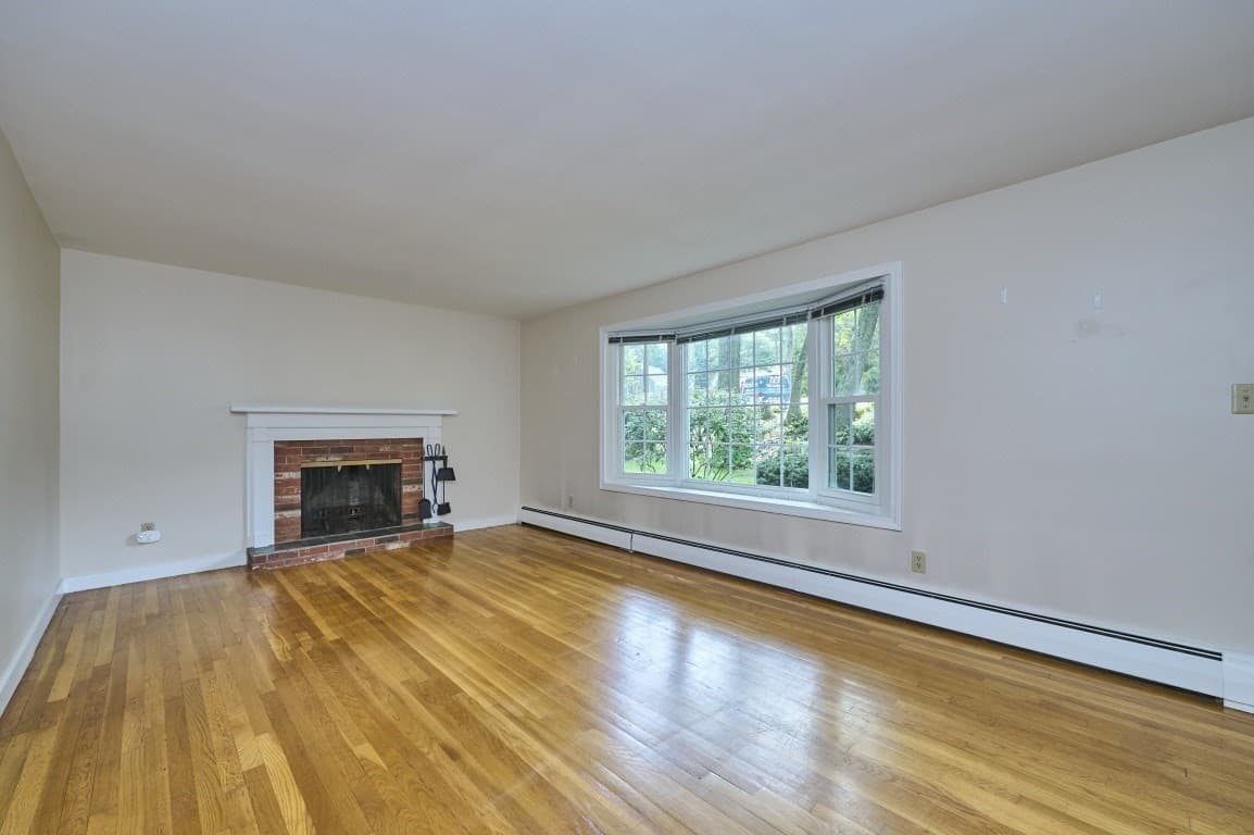 Single Family Residence at 4 Hyder St, Westborough MA 01581, Westborough, photo 11 of 35