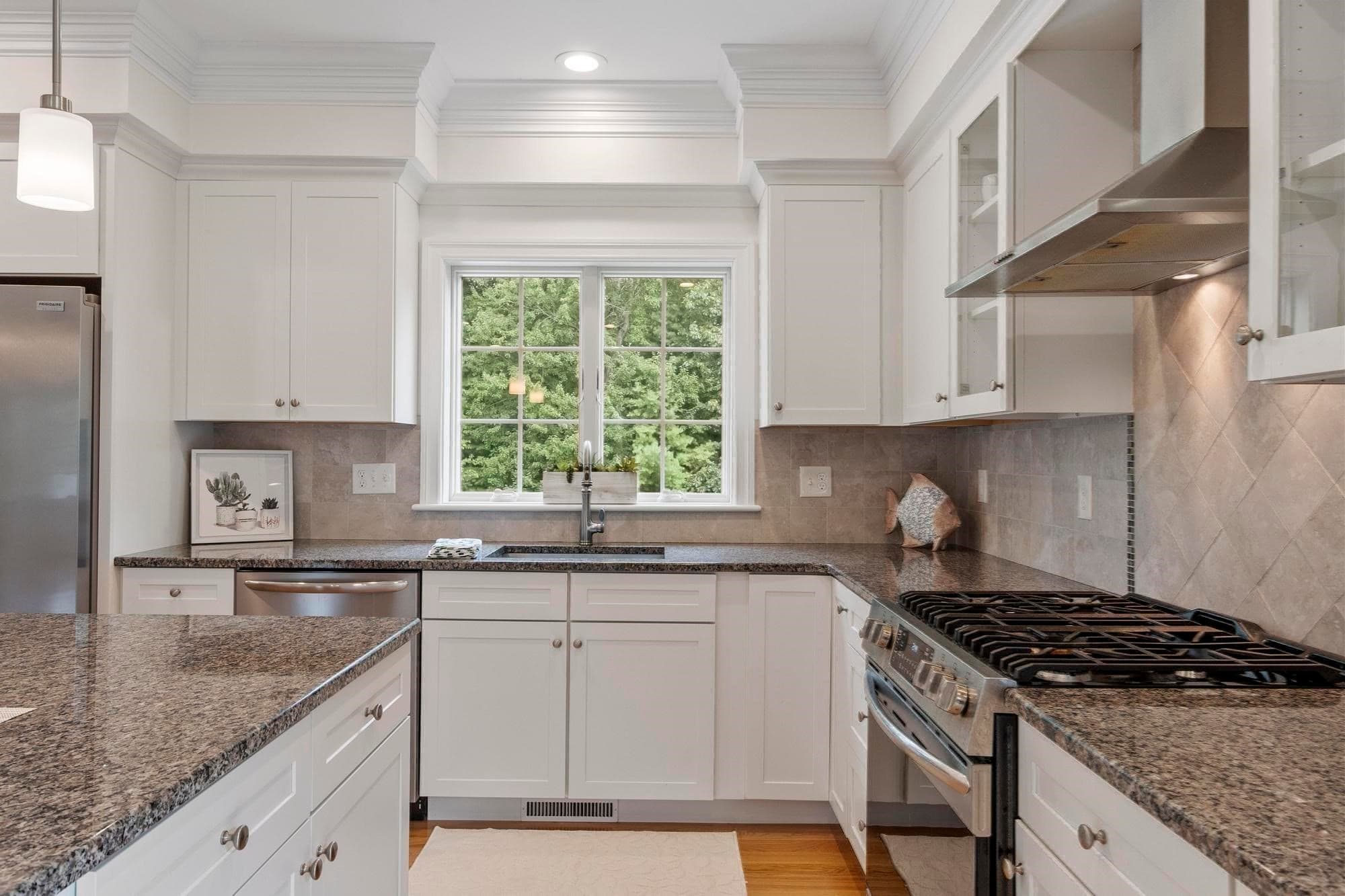 Condominium at 23 Taylor Cove Drive # 23, Andover MA 01810, Andover, photo 11 of 41