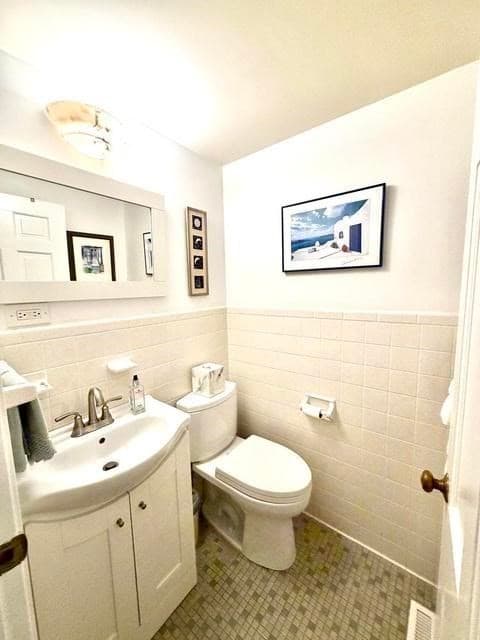 Condominium at 727 Main Street # B1, Barnstable MA 02655, Barnstable, photo 18 of 37