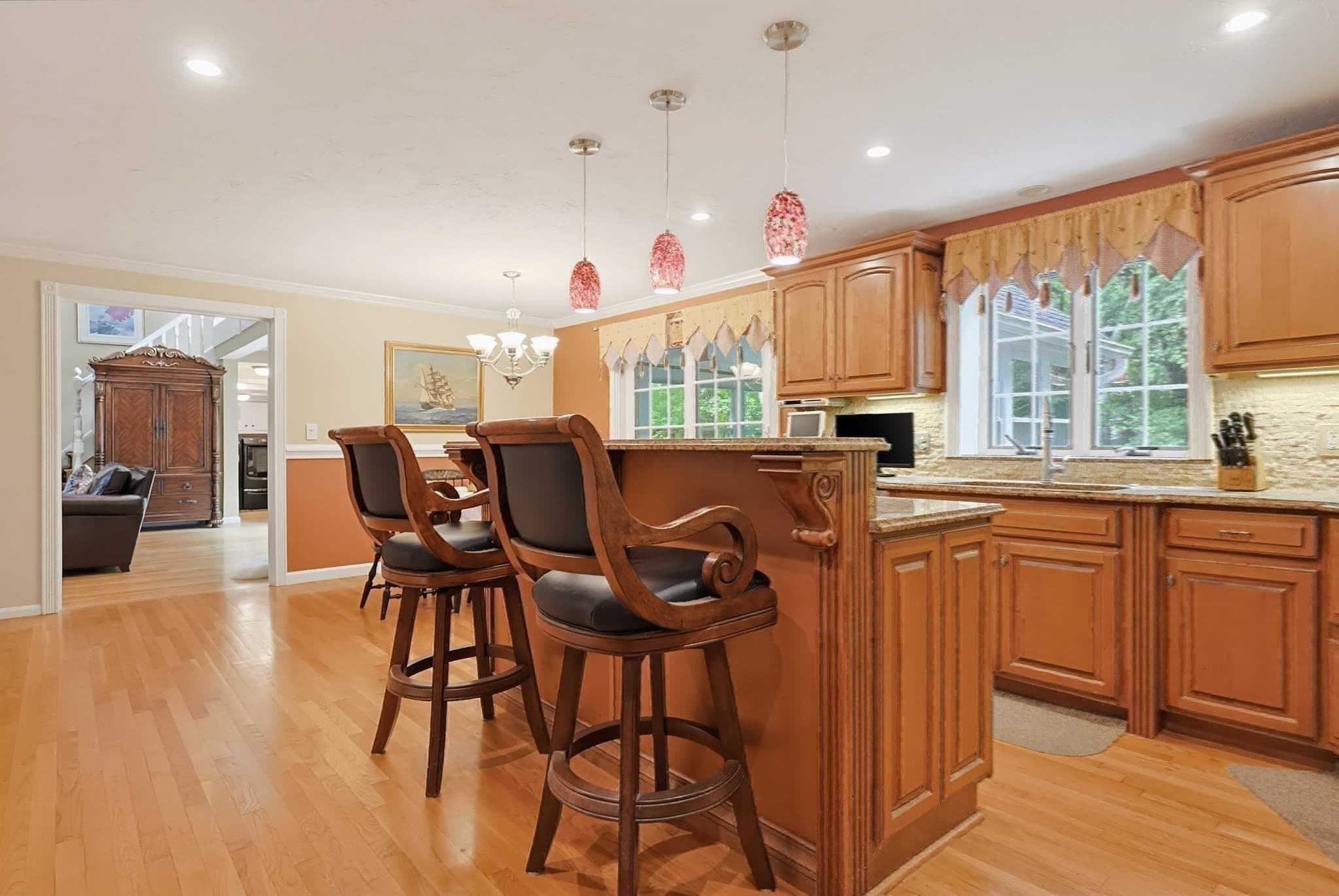 66 Farrington Ln, Marlborough MA 01752