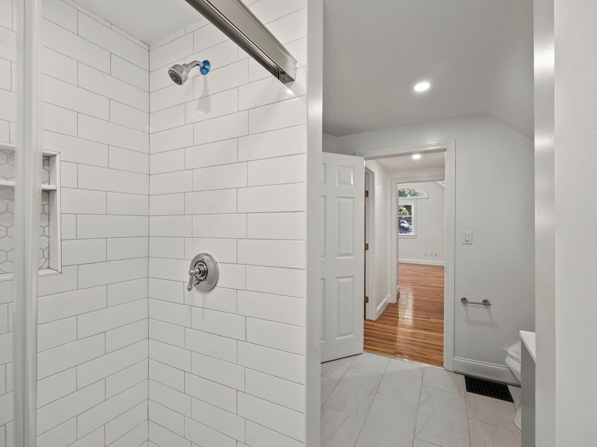 Single Family Residence at 12 Boston St, Lynn MA 01904, Lynn, photo 32 of 42