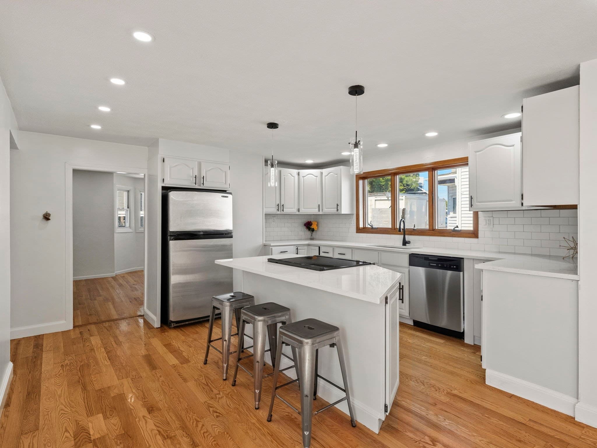 Single Family Residence at 12 Boston St, Lynn MA 01904, Lynn, photo 18 of 42