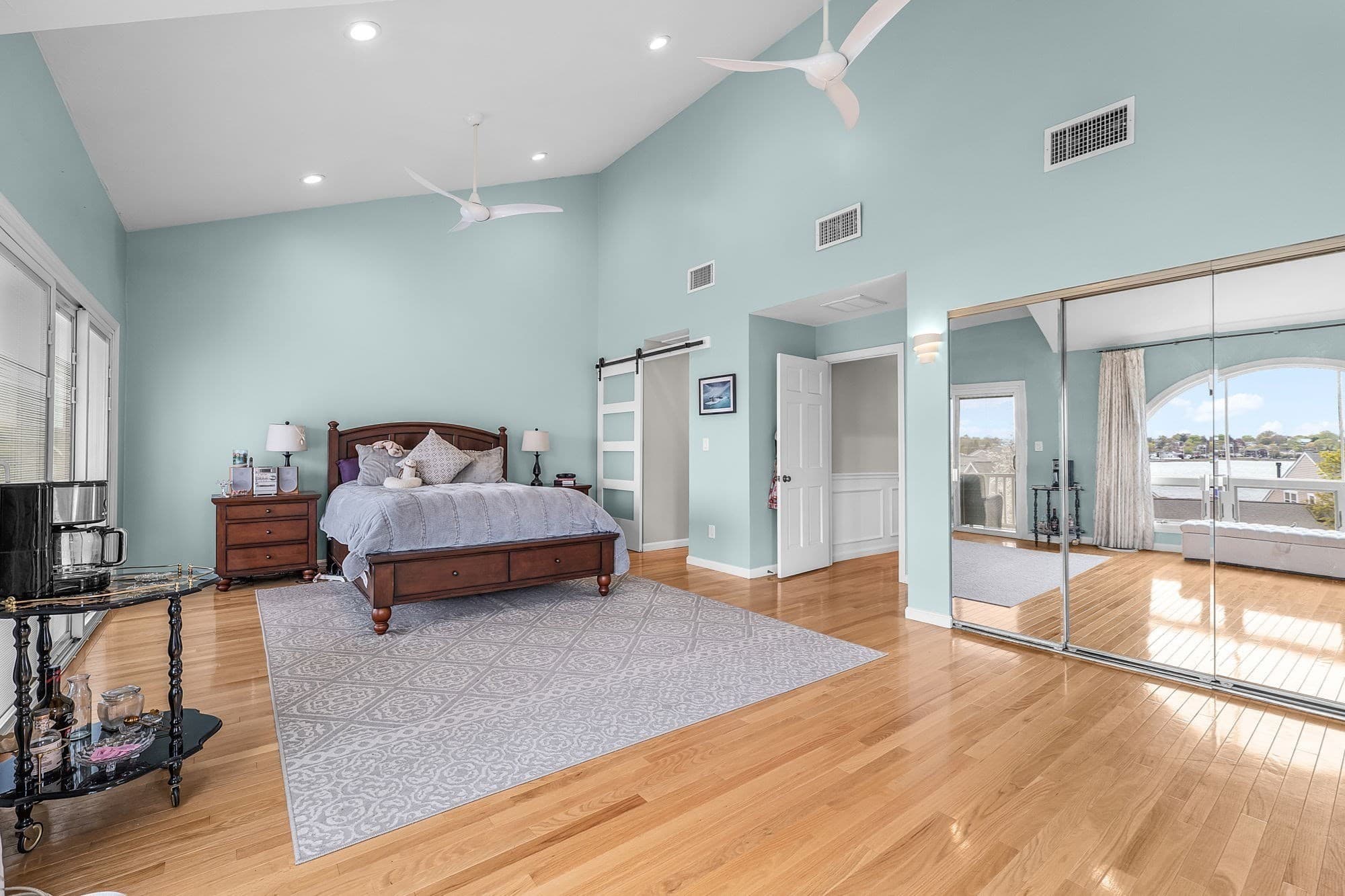 Condominium at 7 Whaler Ln Unit 7, Quincy MA 02171, Quincy, photo 17 of 42