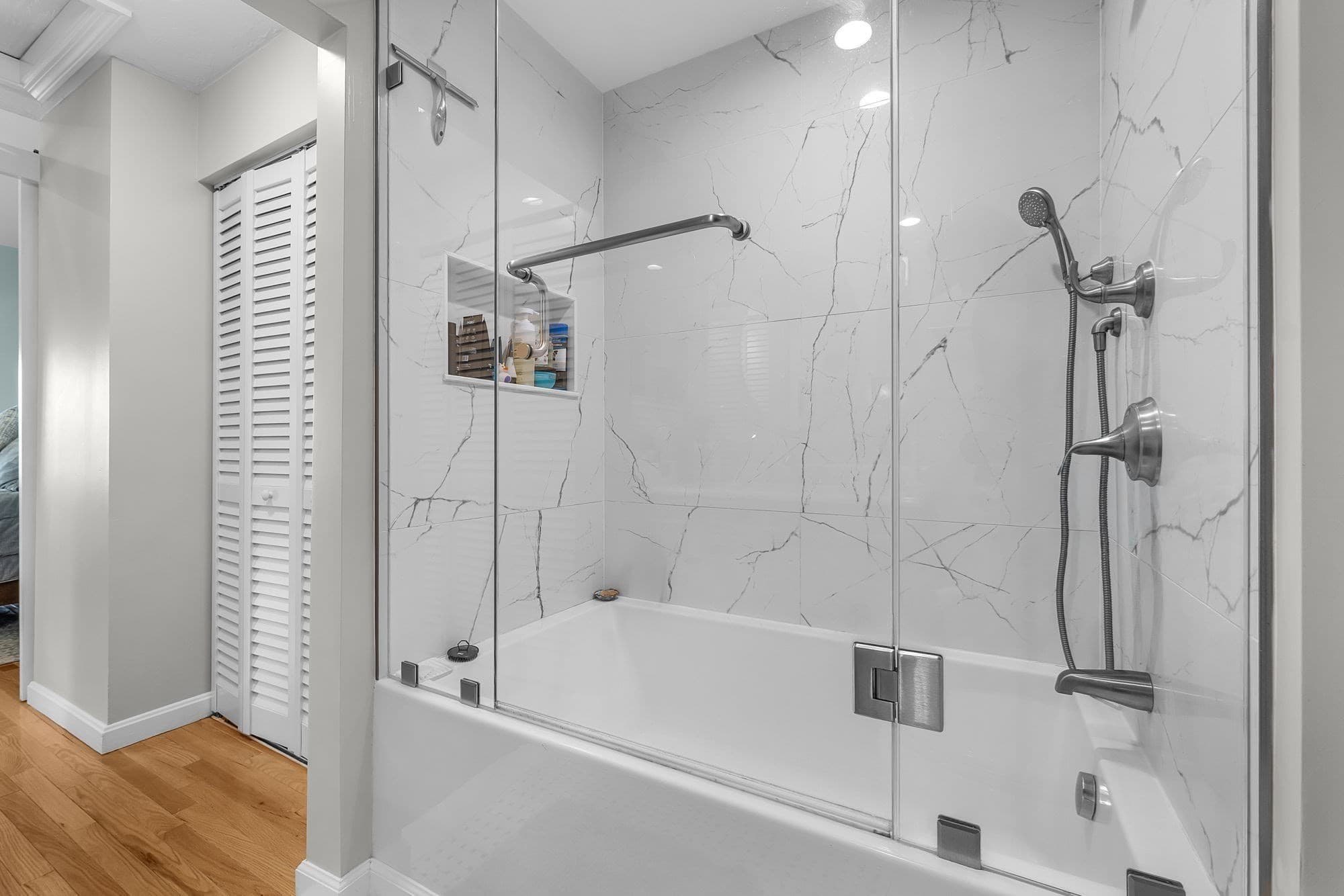 Condominium at 7 Whaler Ln Unit 7, Quincy MA 02171, Quincy, photo 21 of 42