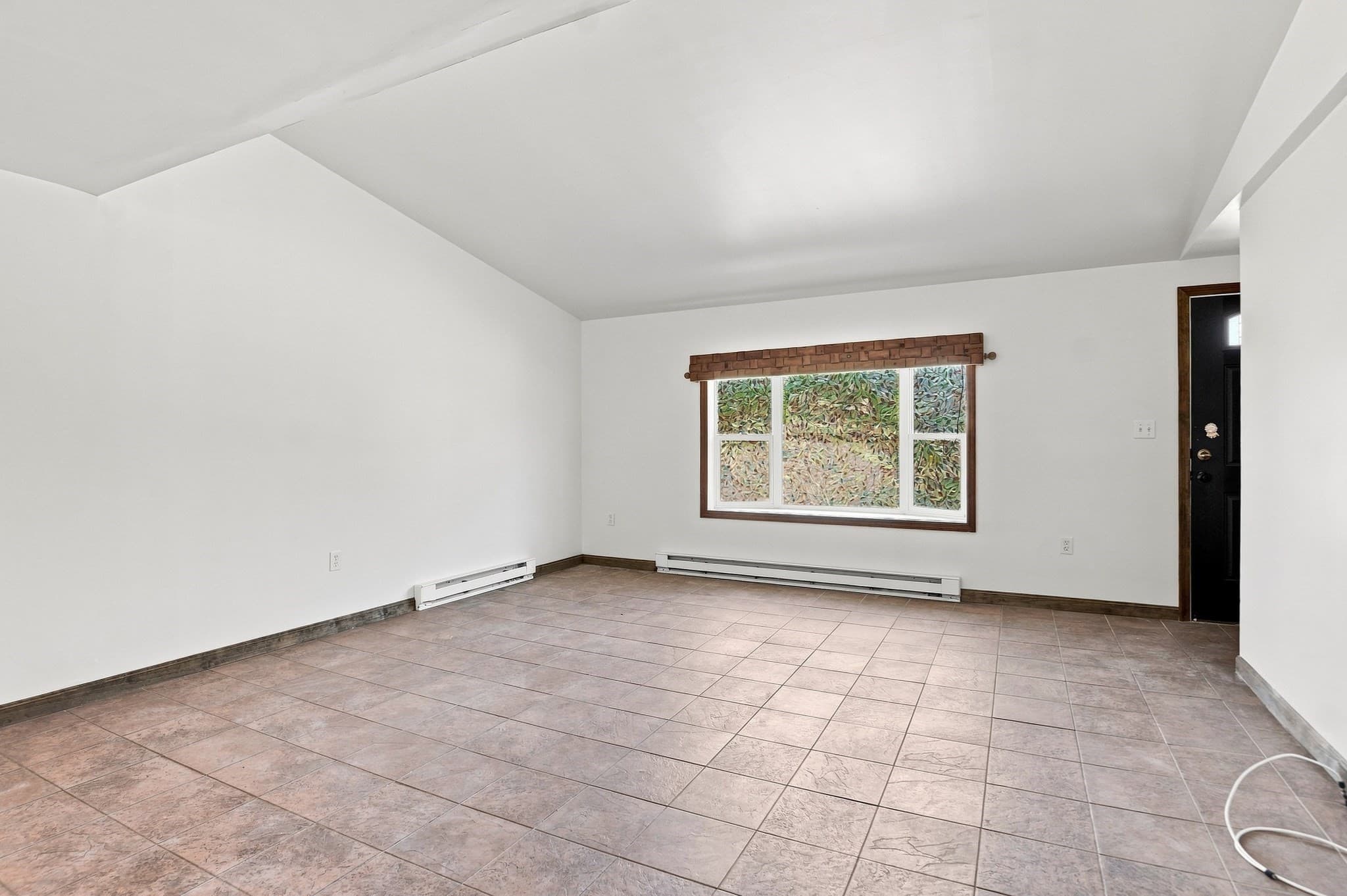 Single Family Residence at 65 Paris Avenue, Worcester MA 01603, Worcester, photo 3 of 35