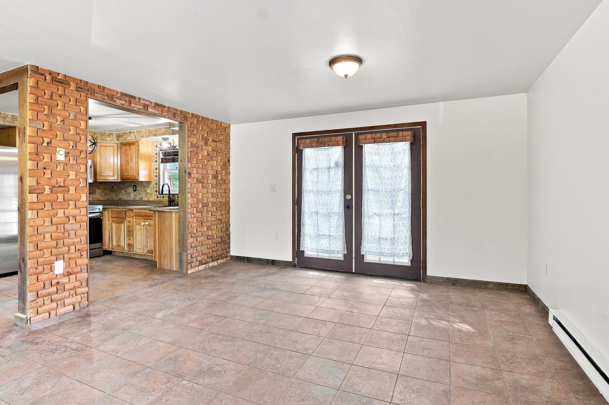 Single Family Residence at 65 Paris Avenue, Worcester MA 01603, Worcester, photo 8 of 35