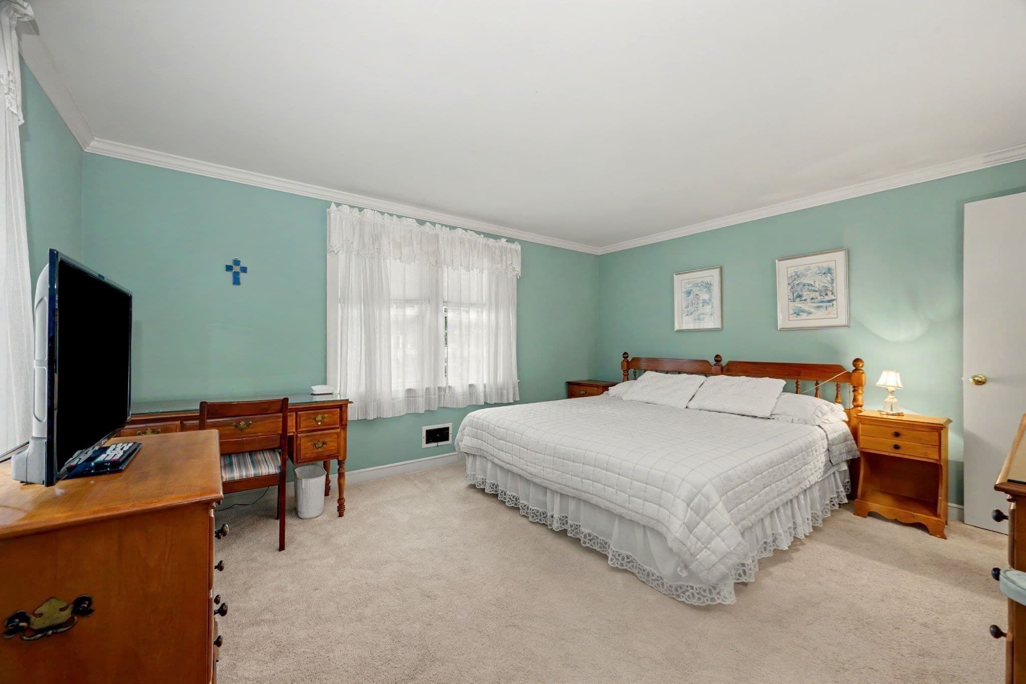 Single Family Residence at 9 Fern St, Natick MA 01760, Natick, photo 10 of 27