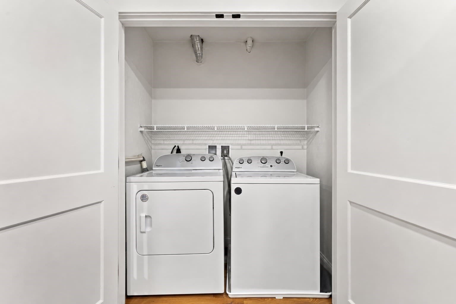Condominium at 13 Glen Terrace # 13, Lynn MA 01905, Lynn, photo 7 of 32