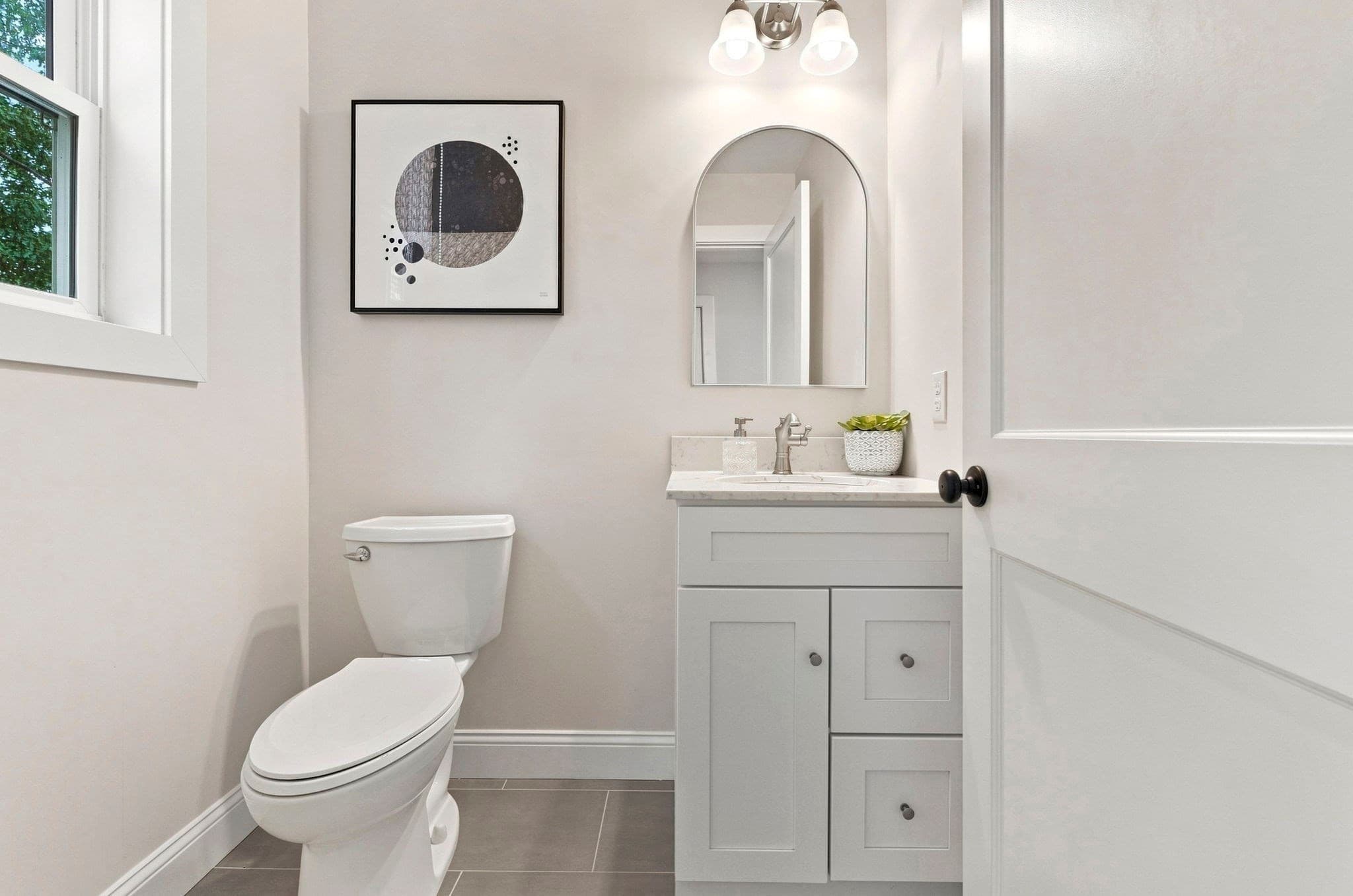 Condominium at 13 Glen Terrace # 13, Lynn MA 01905, Lynn, photo 18 of 32