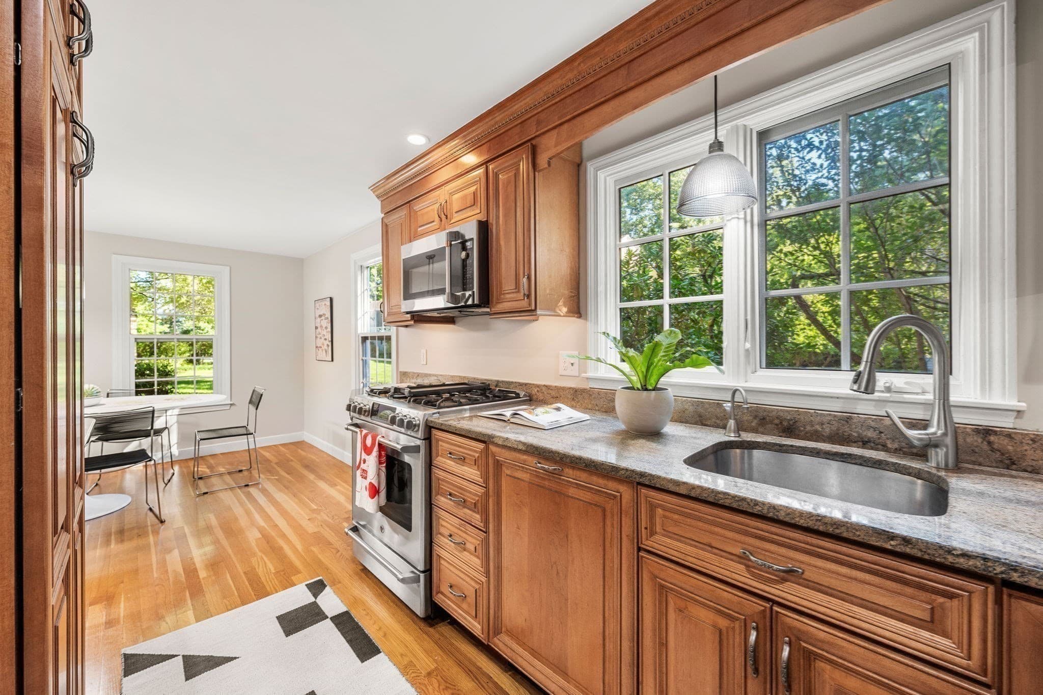 Condominium at 1015 Massachusetts Ave # 1015, Lexington MA 02420, Lexington, photo 12 of 29