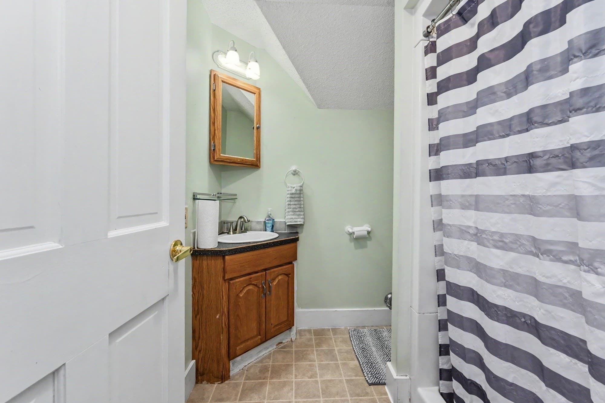 Single Family Residence at 238 Park St, Easthampton MA 01027, Easthampton, photo 23 of 42